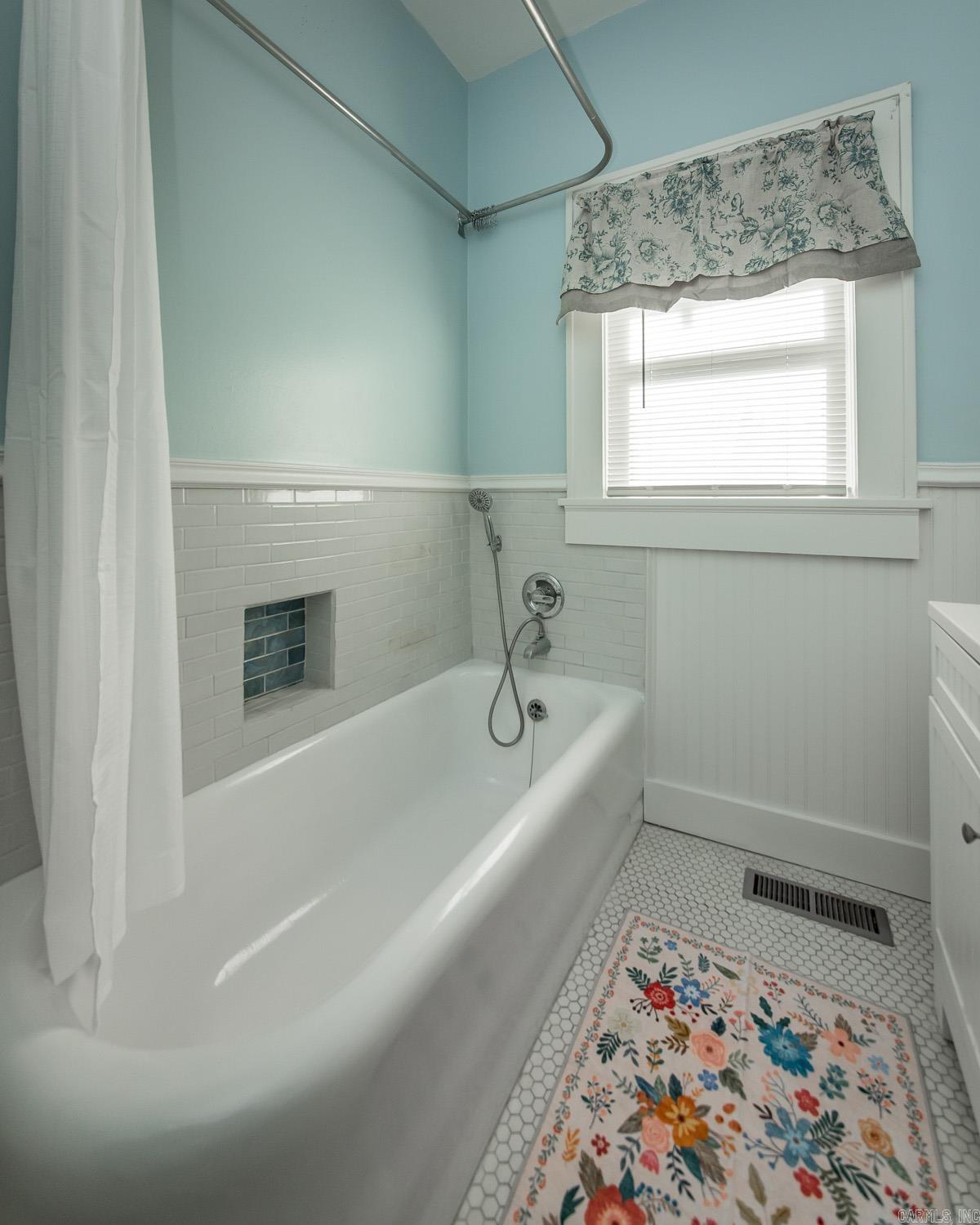 OT ENGLAND CITY - Residential