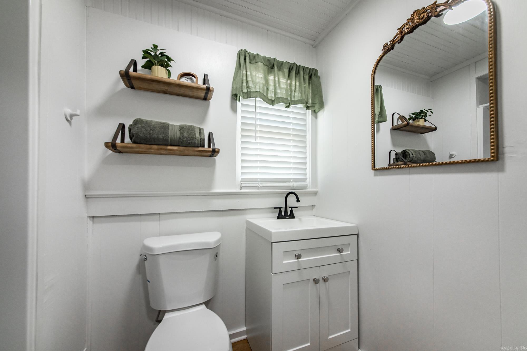 OT ENGLAND CITY - Residential