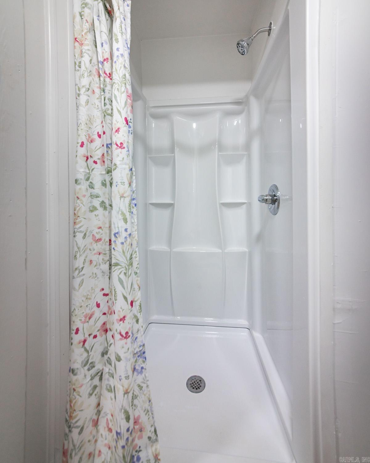 OT ENGLAND CITY - Residential