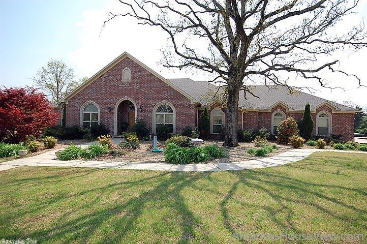 Beautiful five bedroom home on 10 acres in Conway City Limits!!! Partially zoned Agriculture (Horses Allowed). Two living areas upstairs with an additional Bonus Room, formal dining, large kitchen with island. Workout room and pool table room downstairs. 40'X44' shop with two O/H doors. Beautiful southern exposure to the valley.