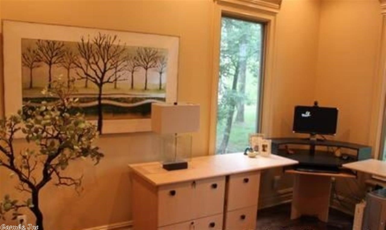 Red Oak Ridge - Residential