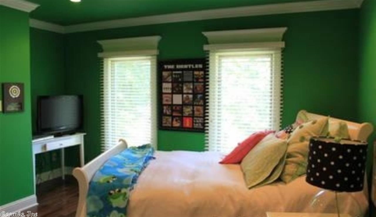 Red Oak Ridge - Residential