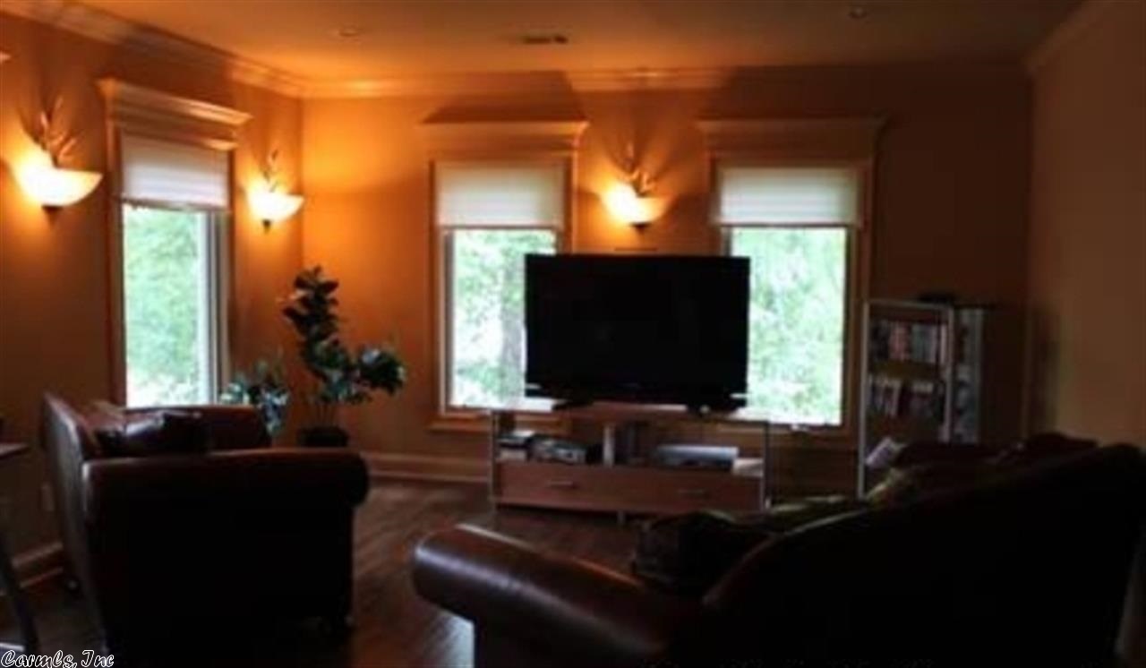 Red Oak Ridge - Residential