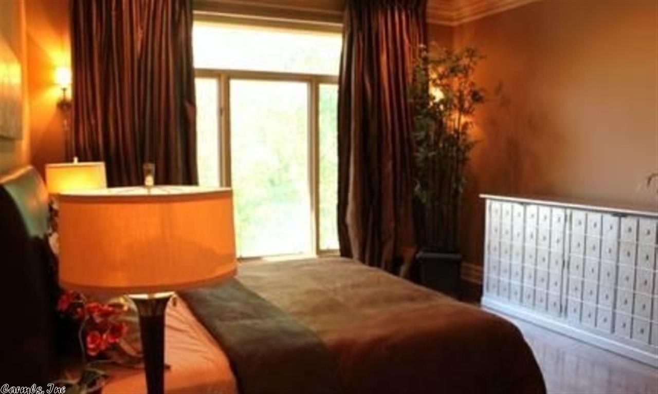 Red Oak Ridge - Residential