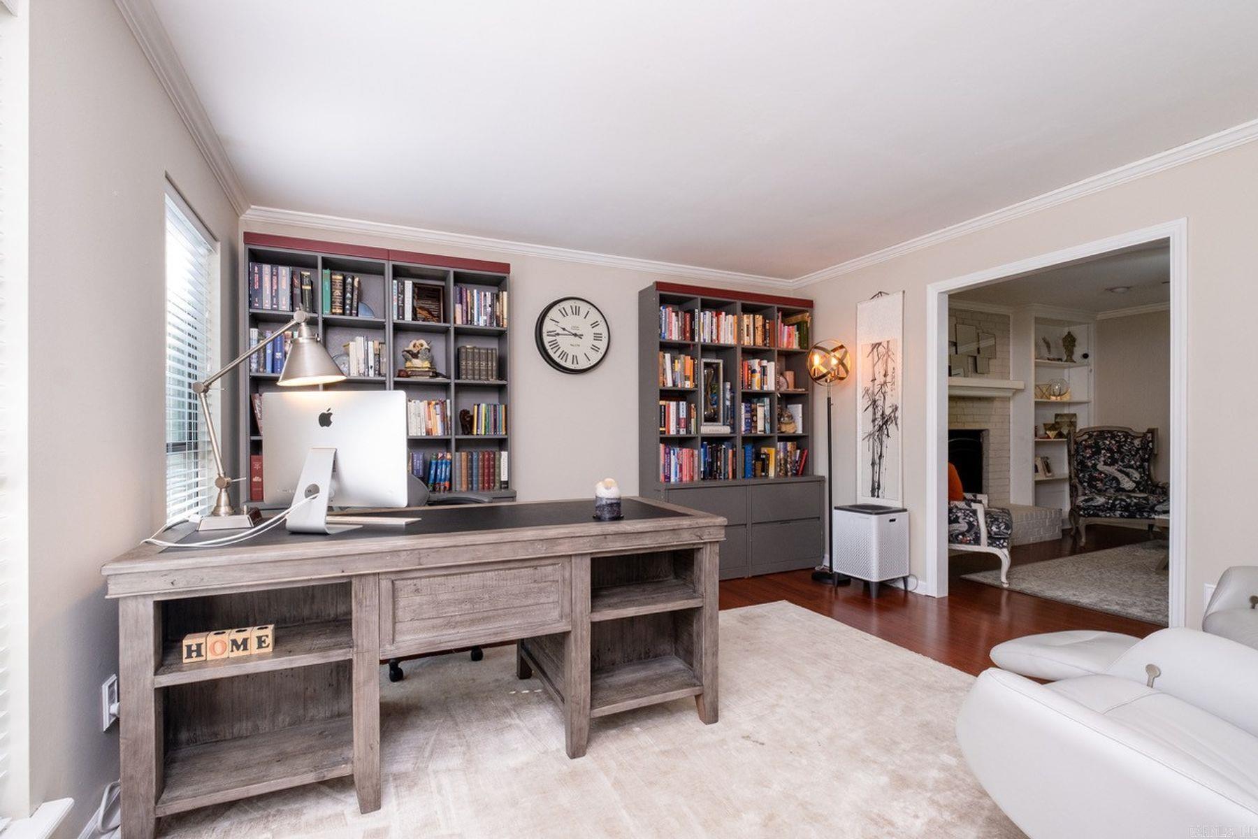 MARLOWE MANOR - Residential