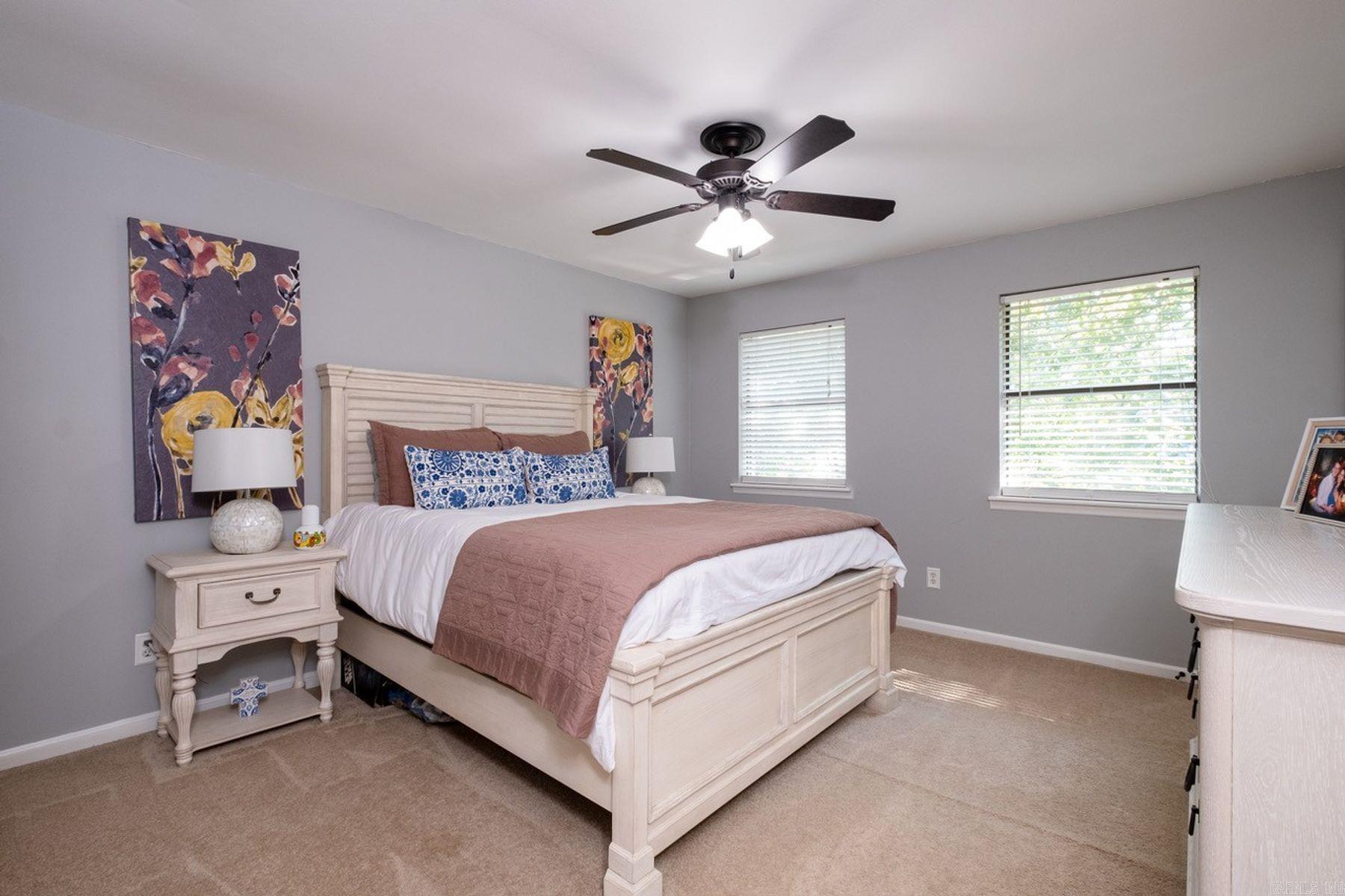 MARLOWE MANOR - Residential