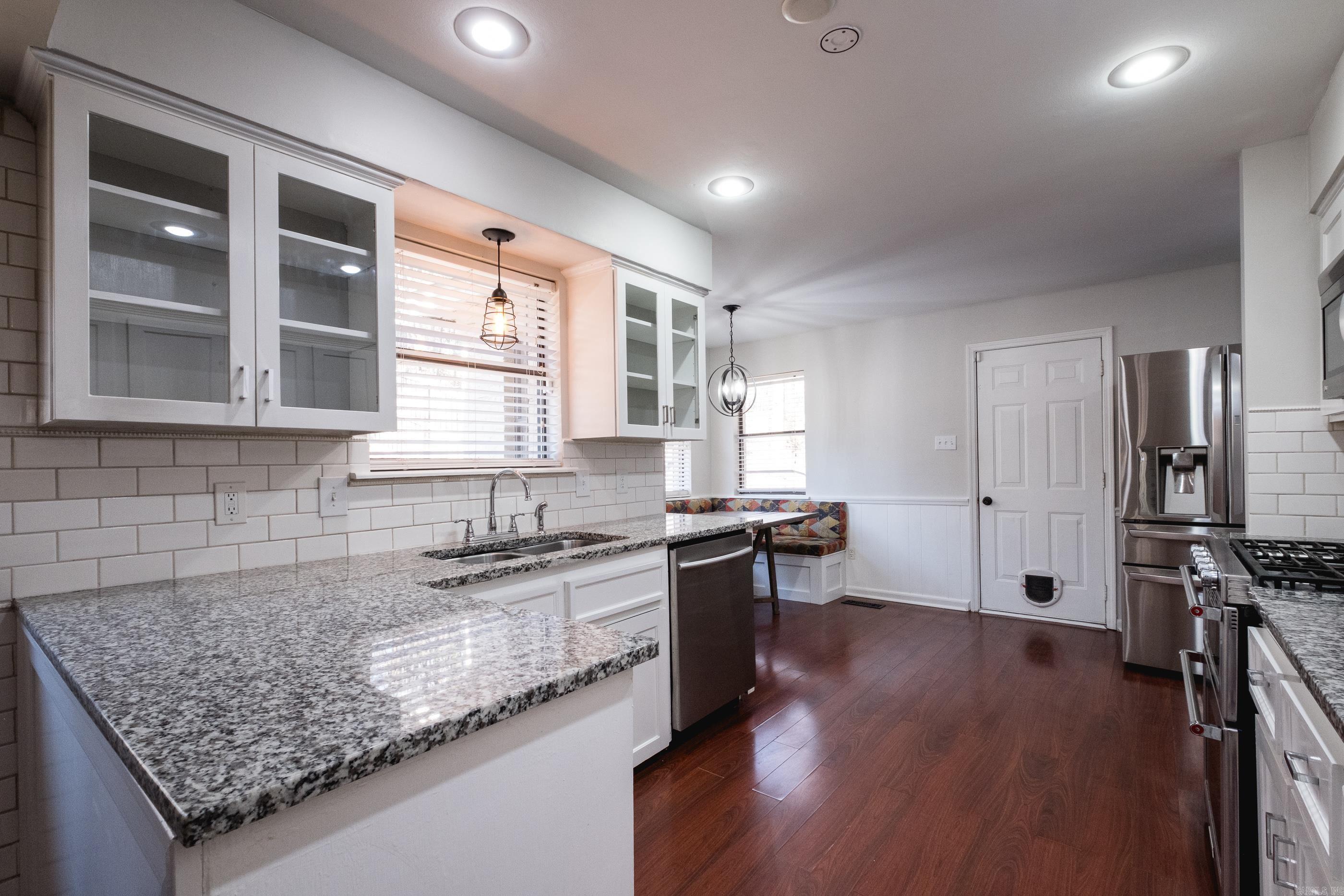 MARLOWE MANOR - Residential