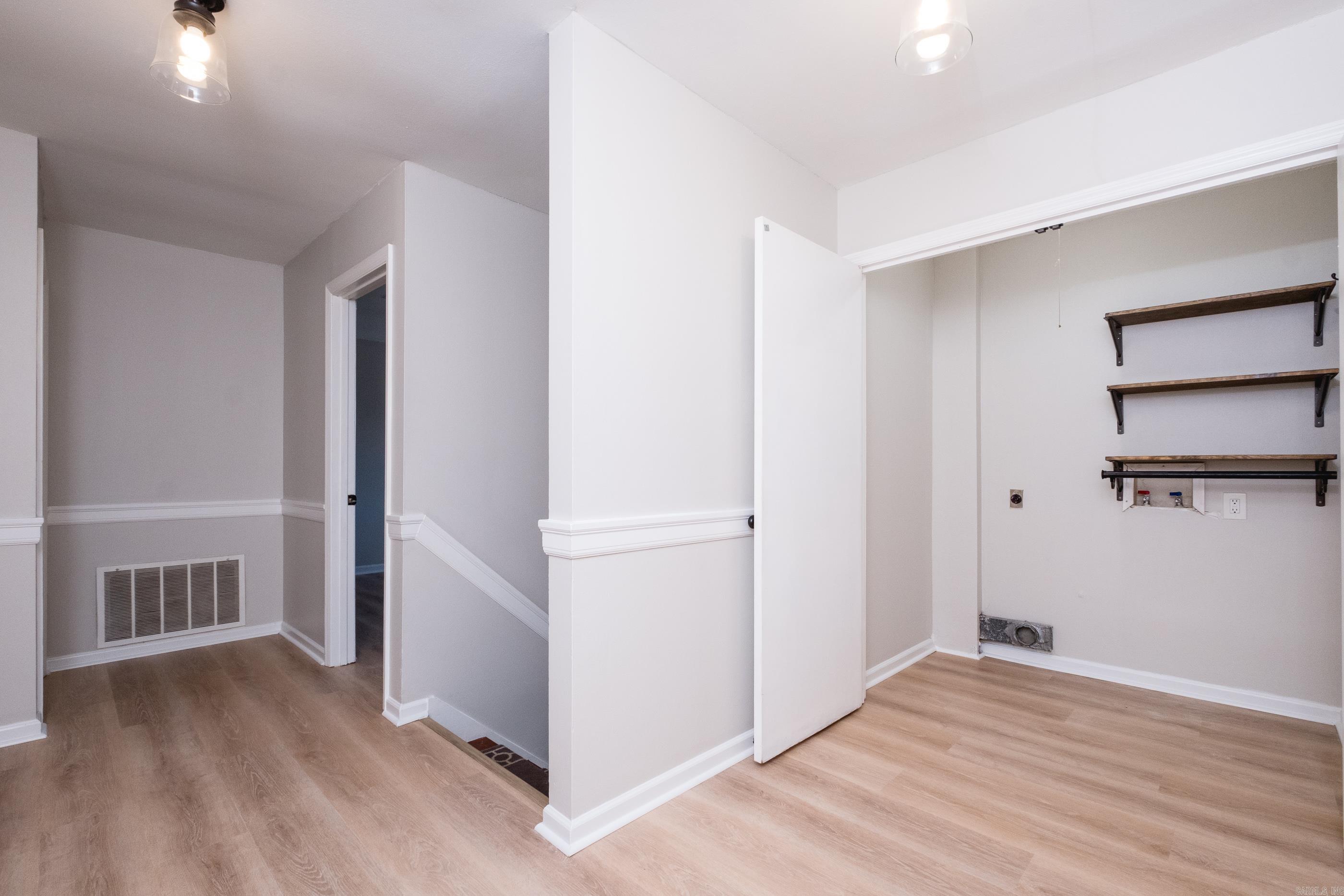 MARLOWE MANOR - Residential