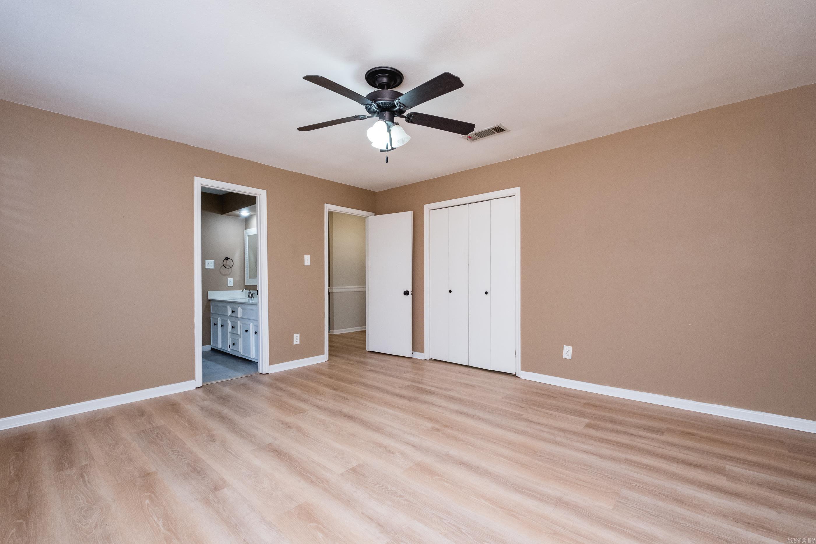 MARLOWE MANOR - Residential