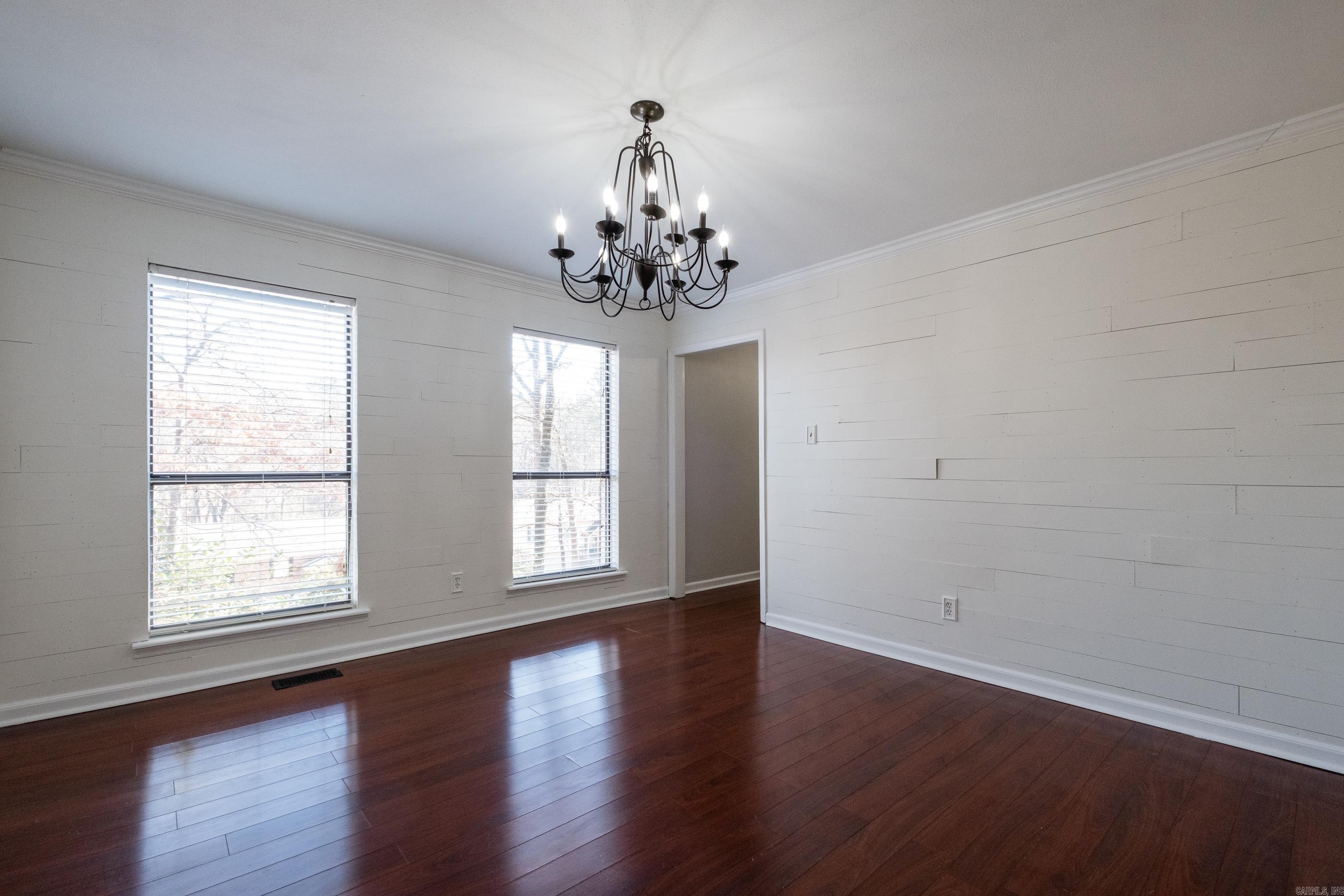 MARLOWE MANOR - Residential