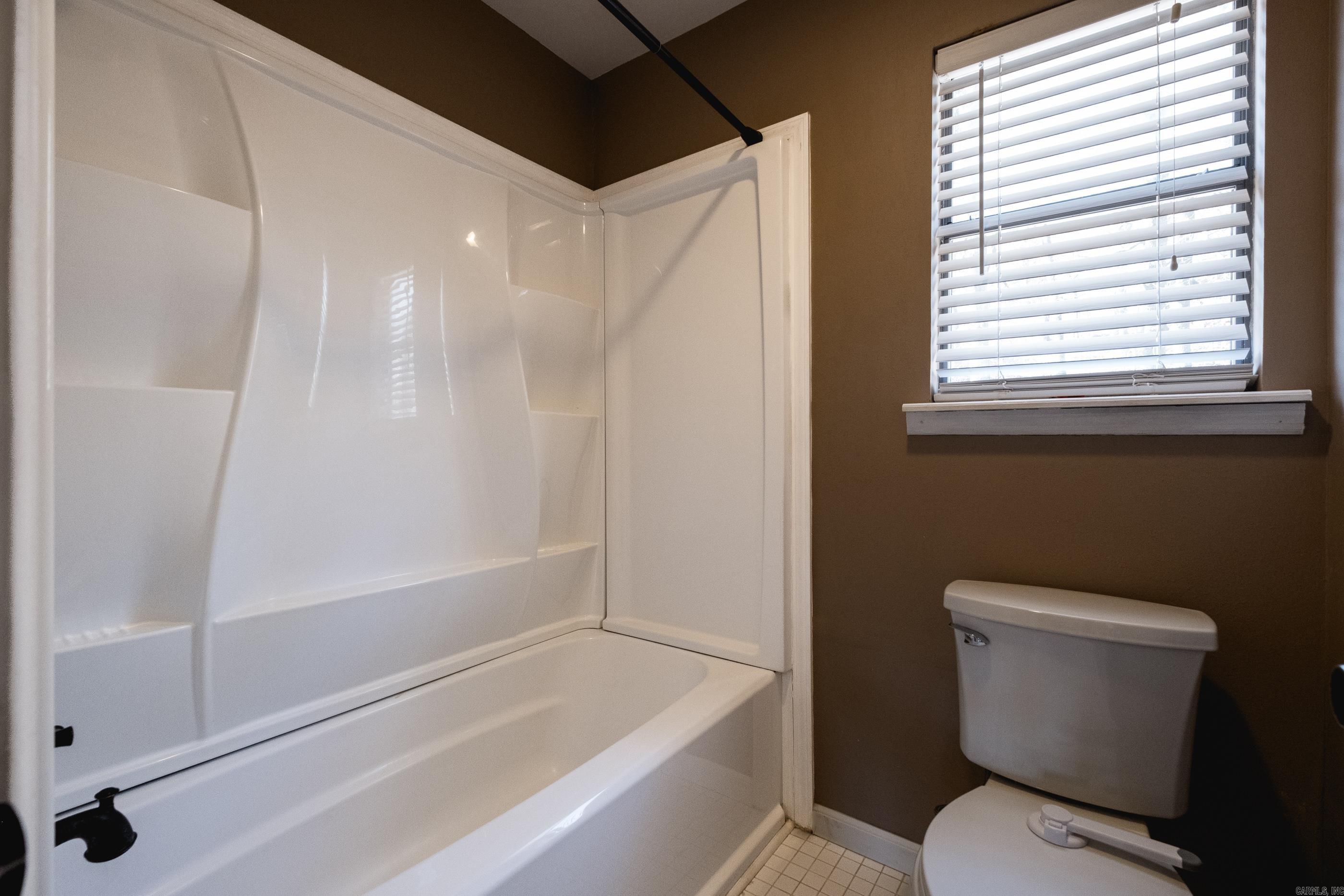 MARLOWE MANOR - Residential