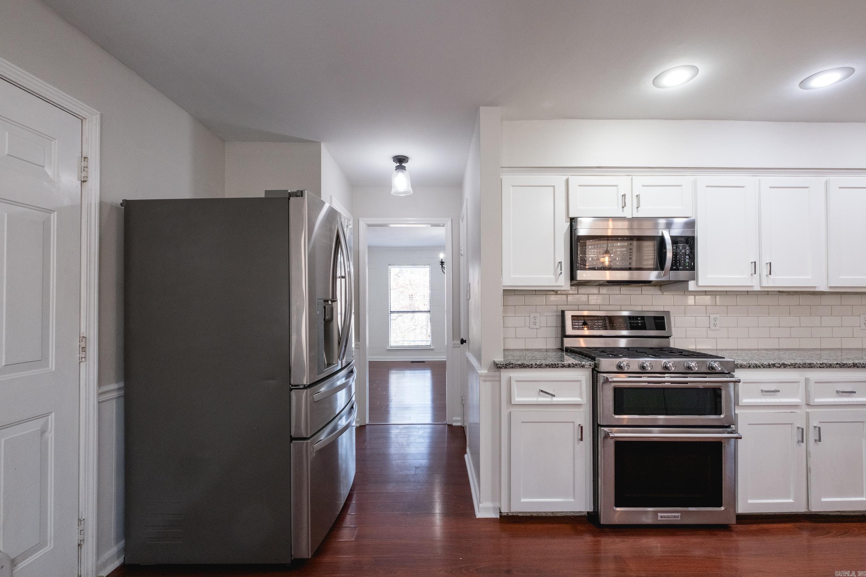 MARLOWE MANOR - Residential