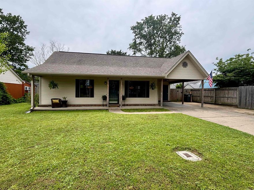 Great 3br/1ba home in a quiet neighborhood.  This home has been well-maintained and meticulously cared for.  A new roof, hvac, and water heater in 2017.  Being at the end of the street you will have plenty of privacy.  Nice shed in the back for extra storage. Great space in the backyard for a garden, and lots of room for the kids to play in the fenced in yard. Close to schools, shopping, and a quick jump to get on the bypass and highway for an easy commute.  As an added bonus the sellers are leaving the stainless refrigerator with the home.  Move-in ready.   Call or text for an appt.