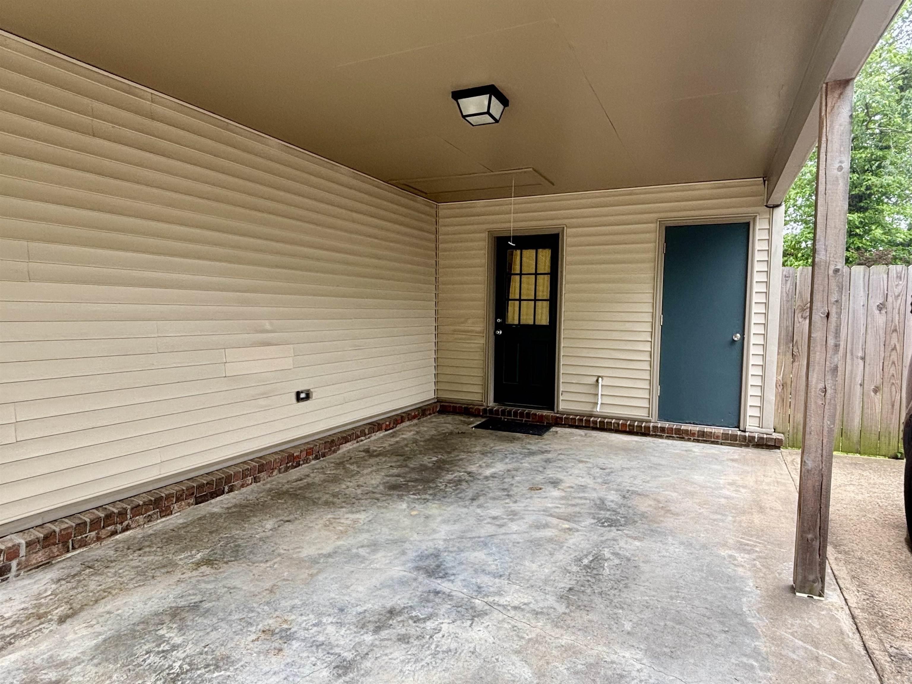 FIELDCREST - Residential