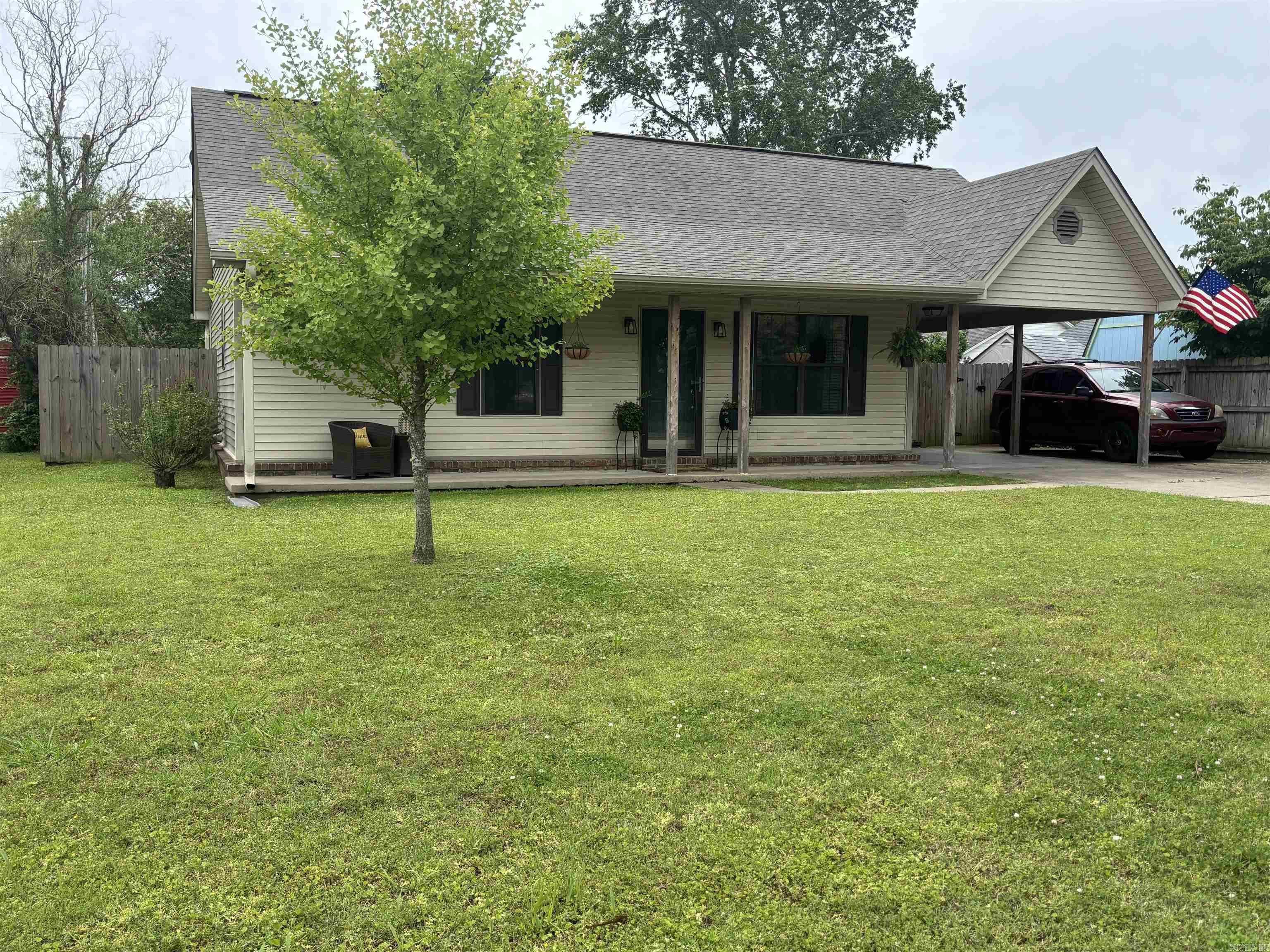 FIELDCREST - Residential