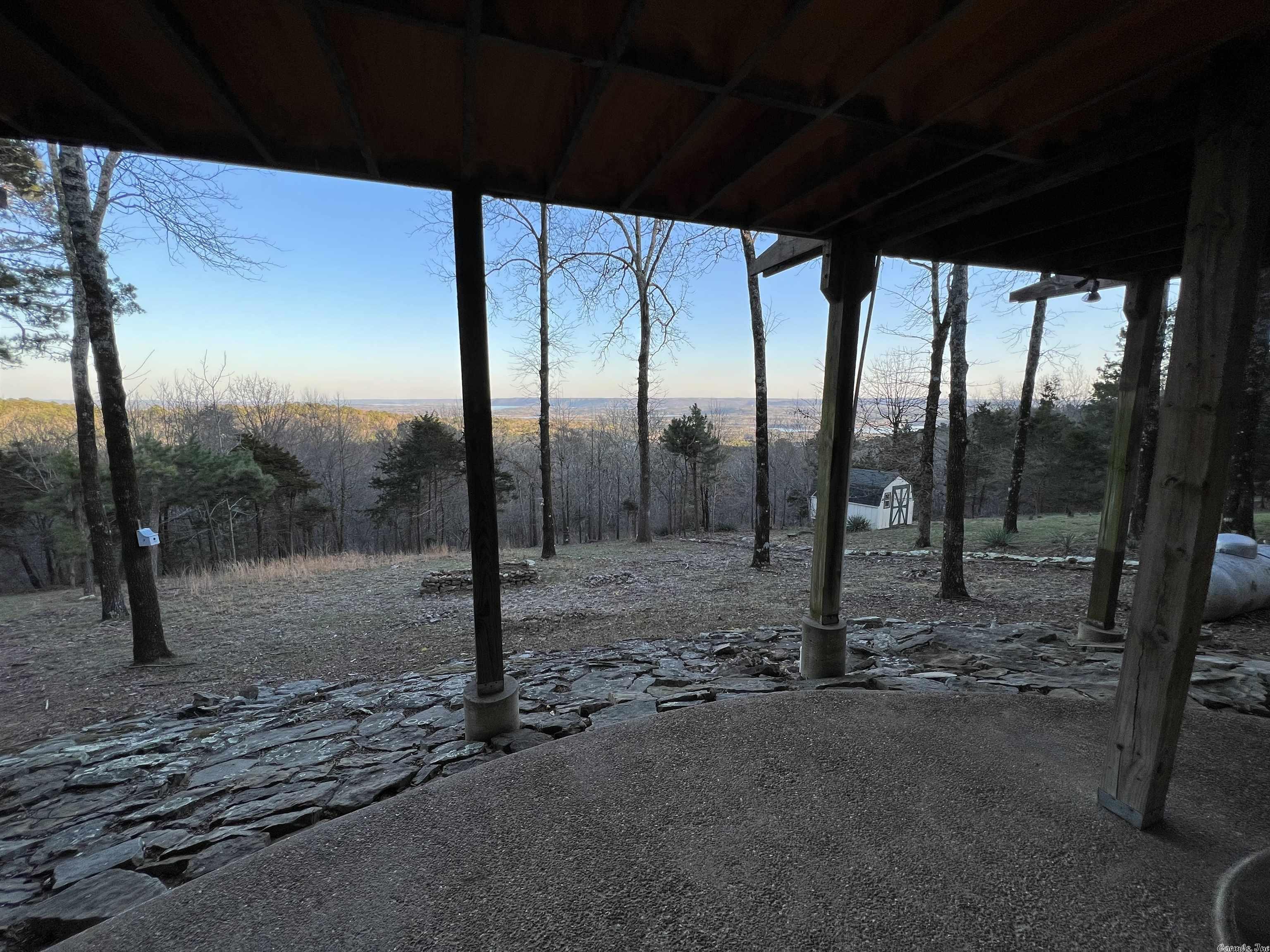 INDIAN HILLS - Residential