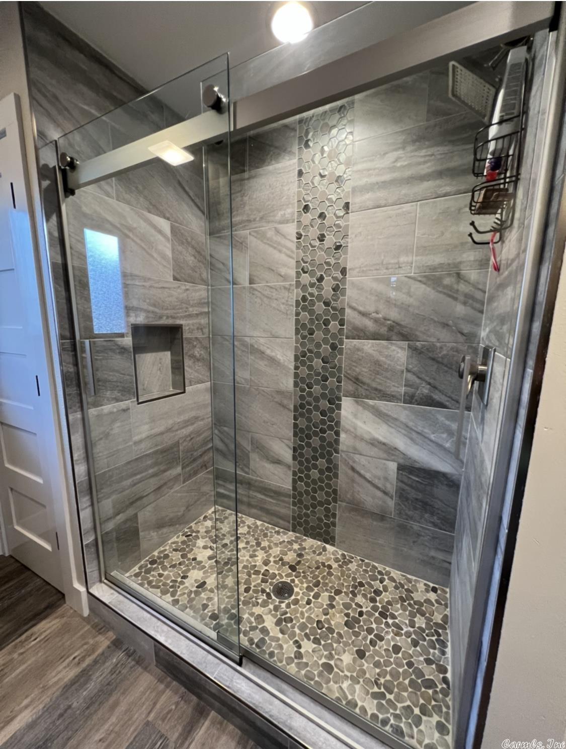 INDIAN HILLS - Residential