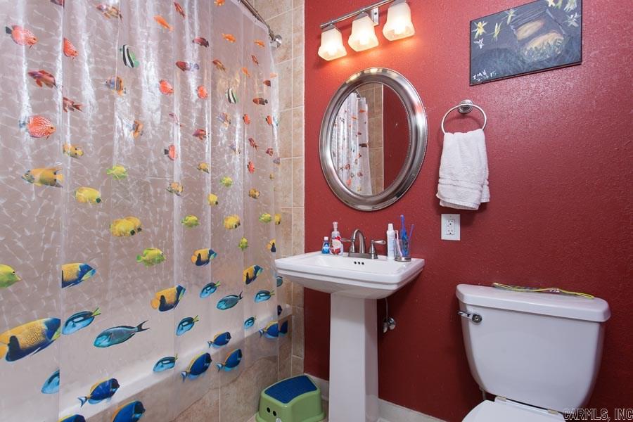 CAMMACK WOODS - Residential