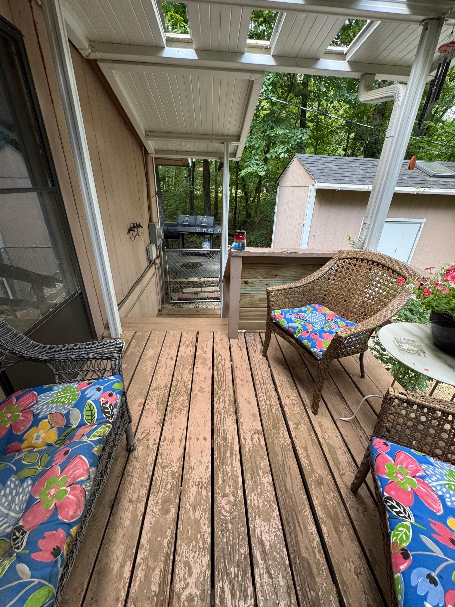 WEST LAKES ESTATES - Residential