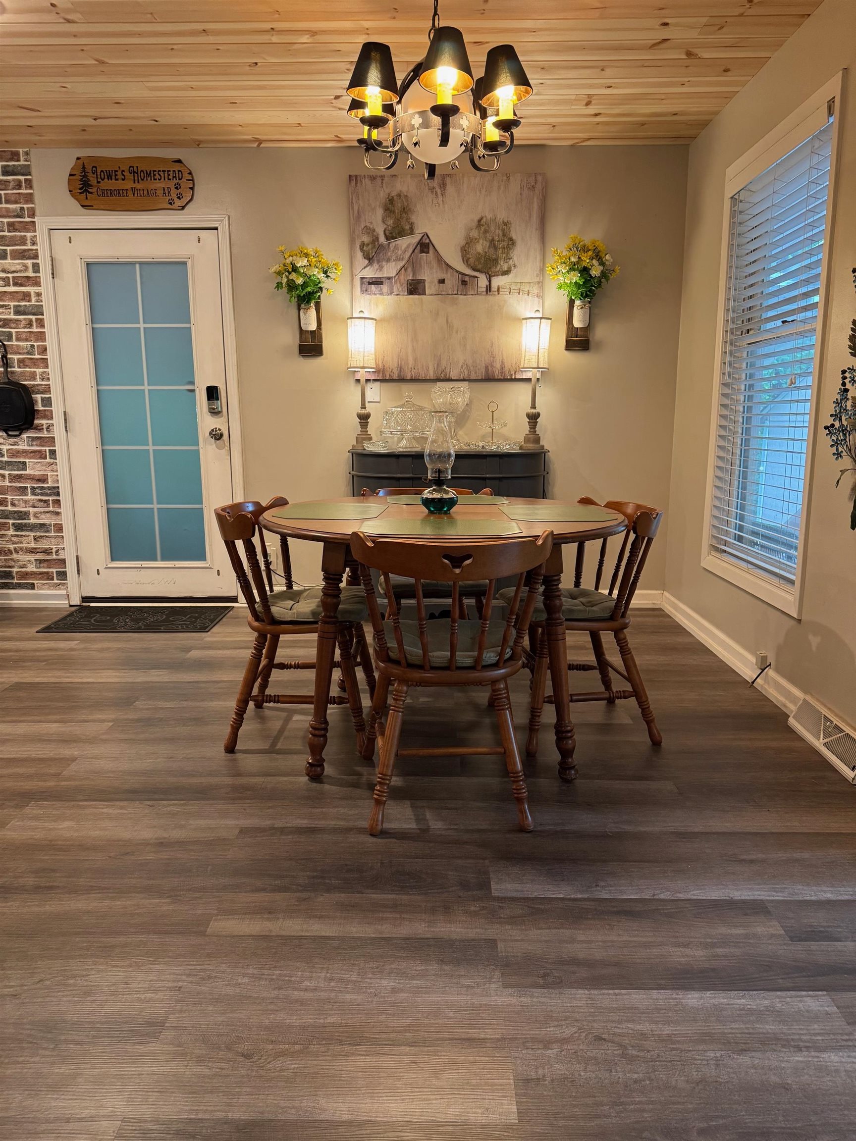 WEST LAKES ESTATES - Residential