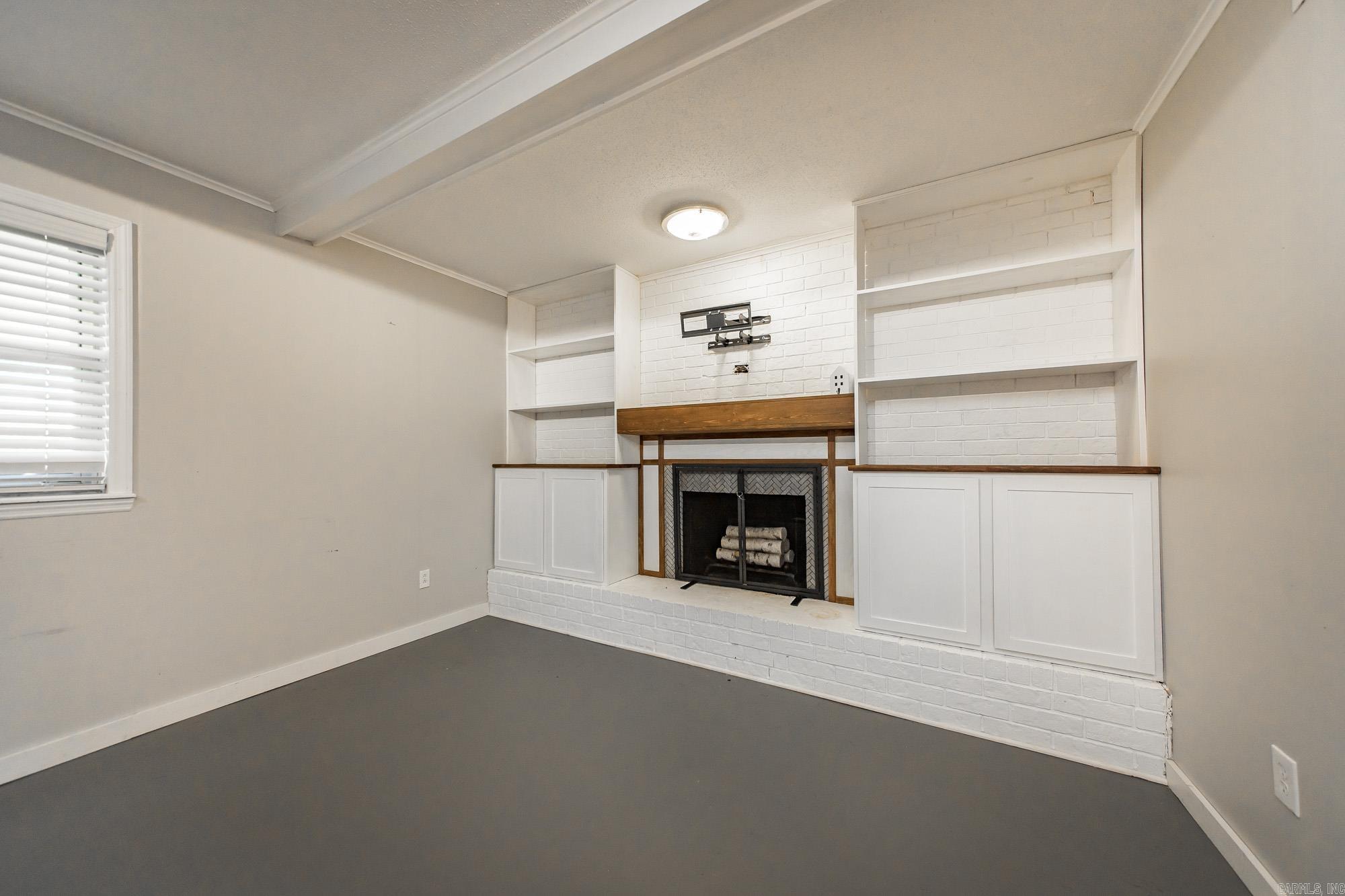 WALNUT VALLEY - Residential