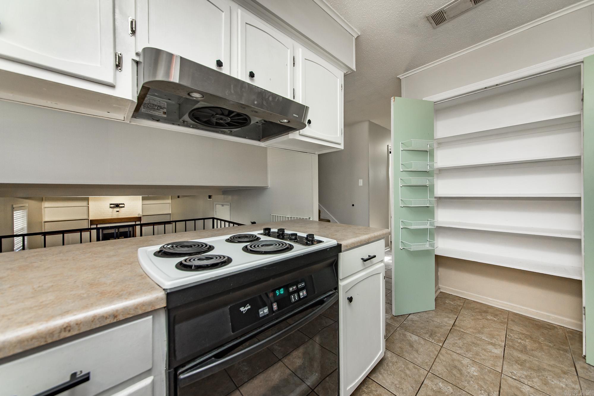 WALNUT VALLEY - Residential