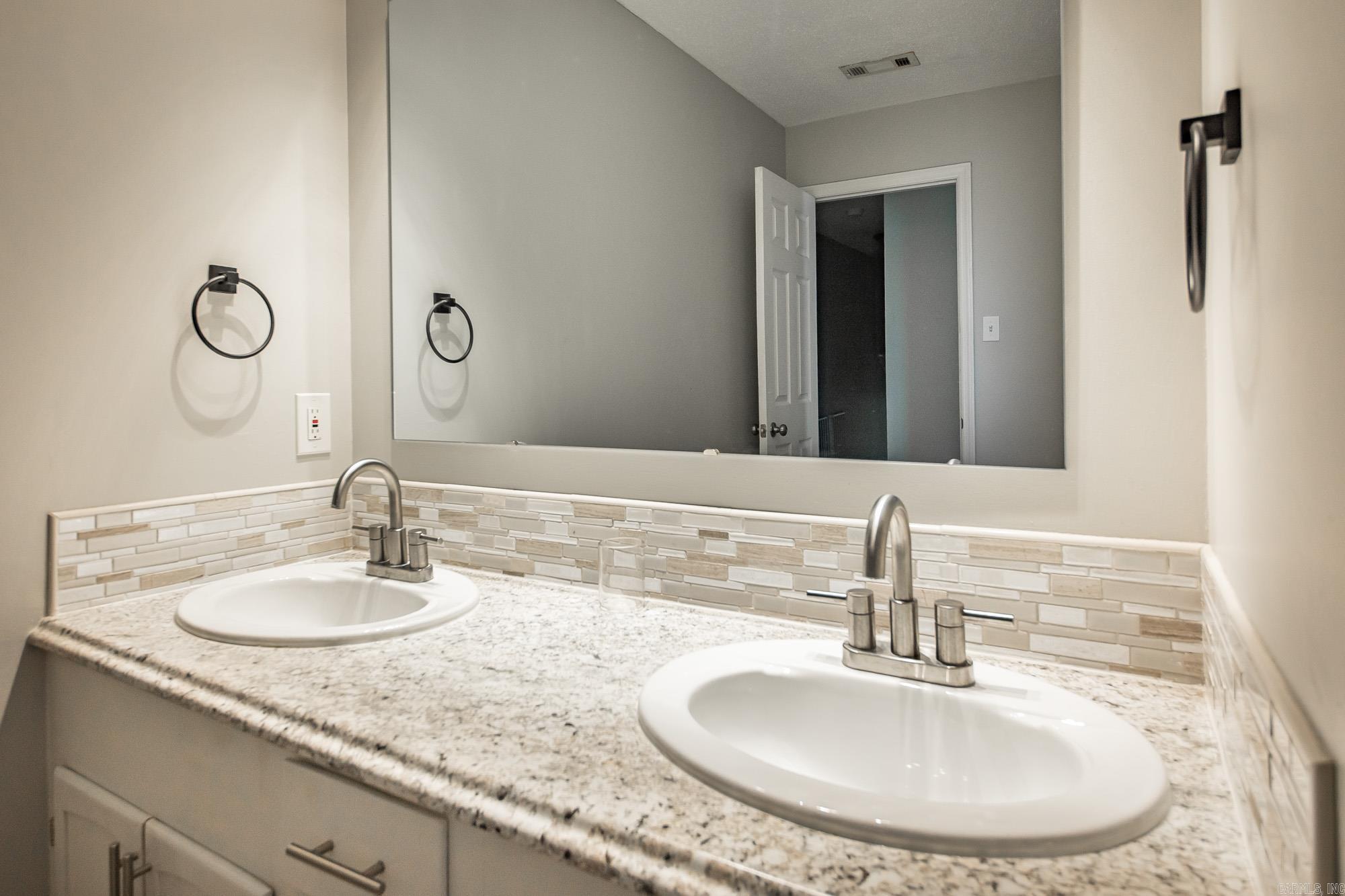 WALNUT VALLEY - Residential