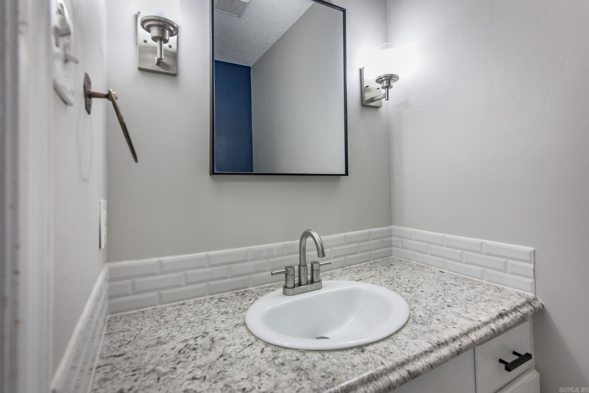 WALNUT VALLEY - Residential