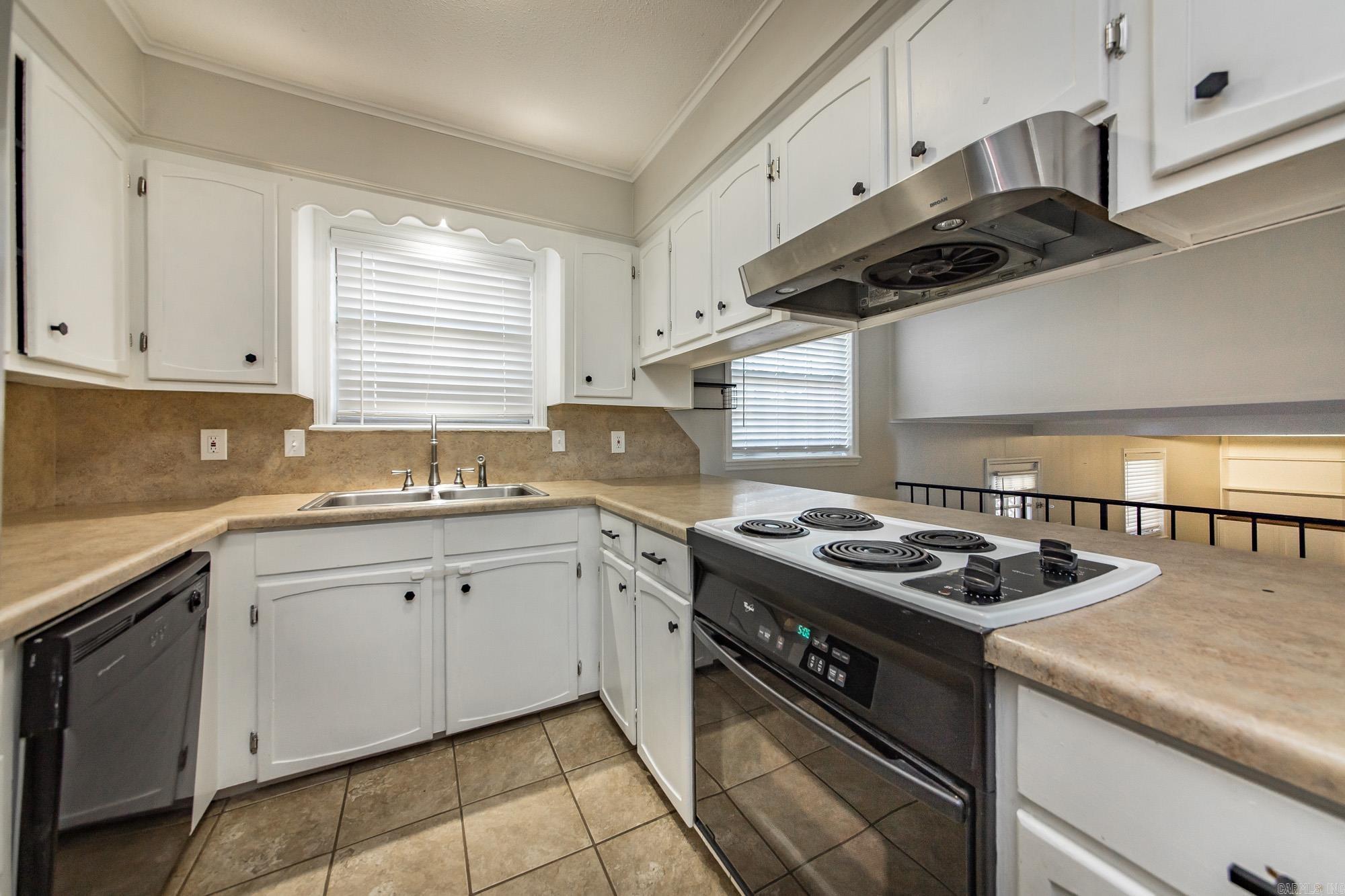 WALNUT VALLEY - Residential