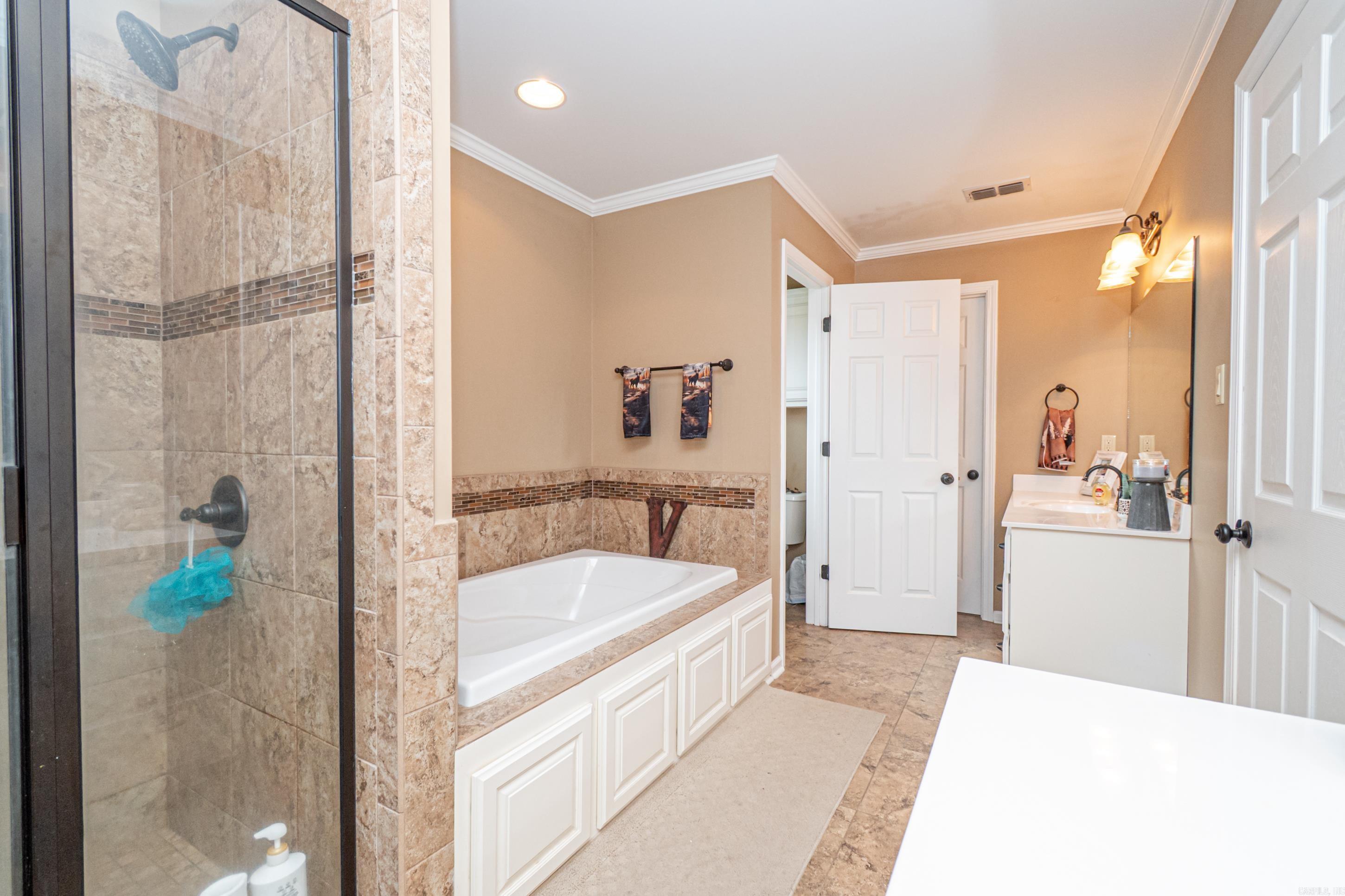 MONTICELLO - Residential