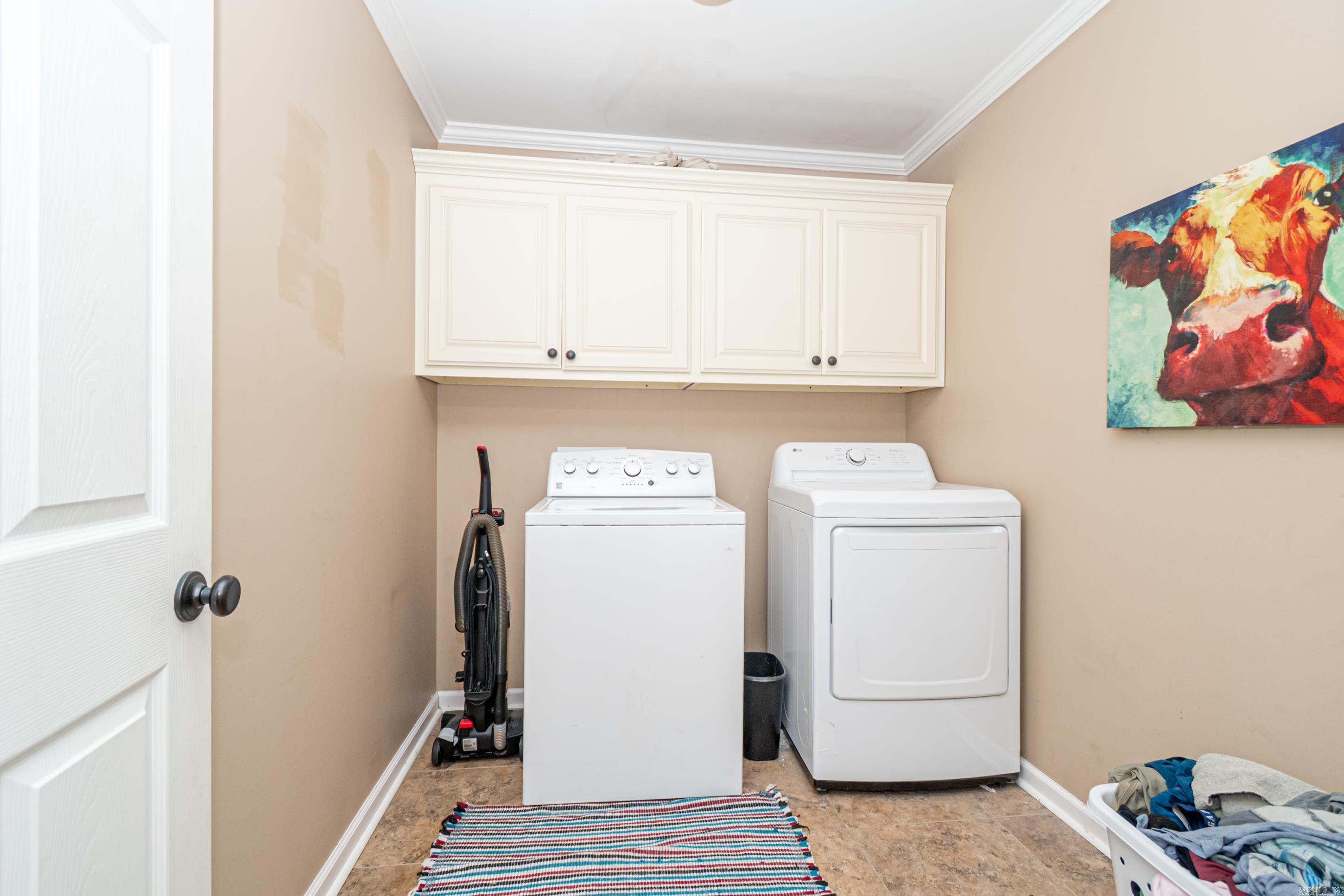 MONTICELLO - Residential