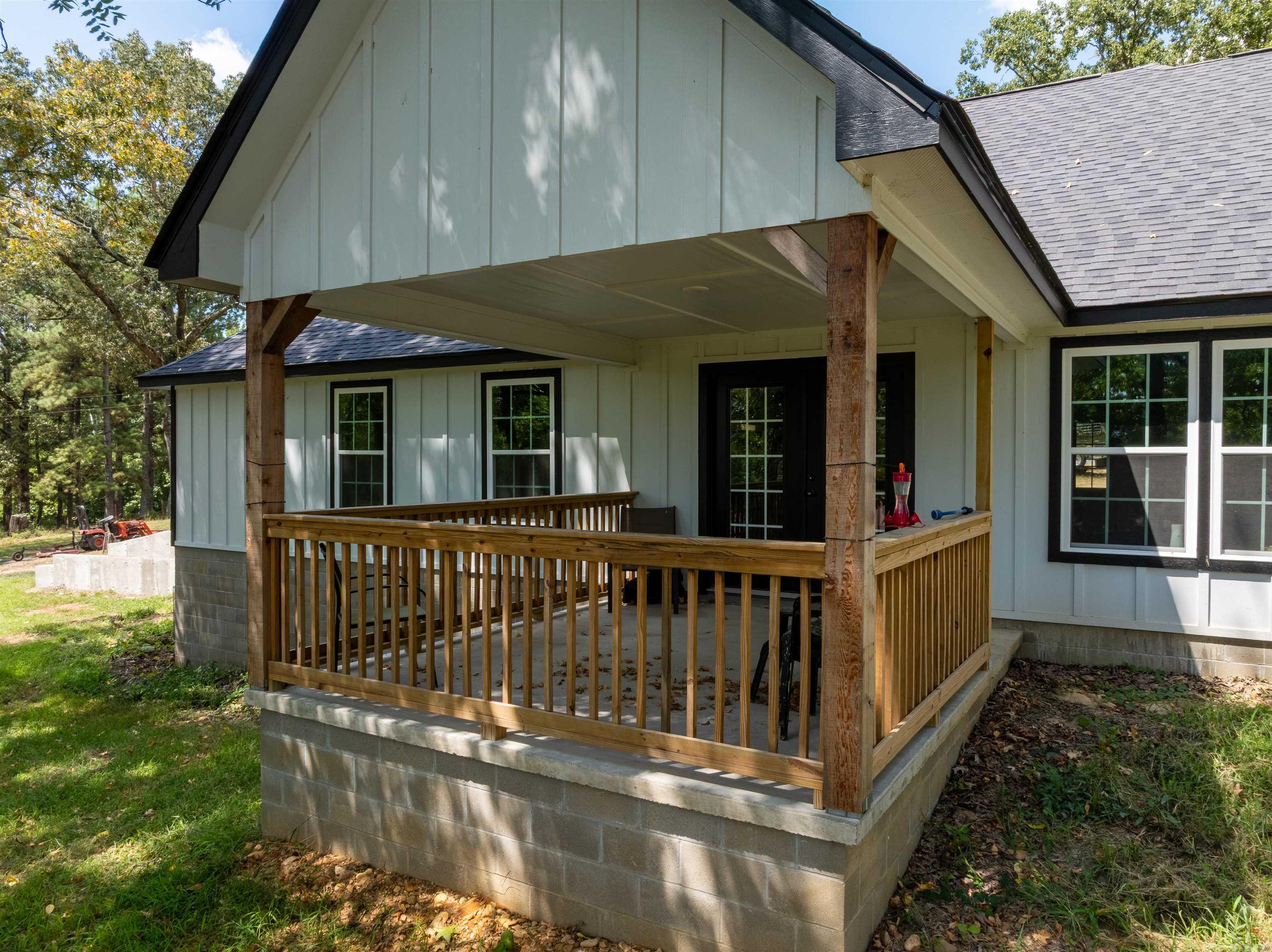 Metes & Bounds - Residential