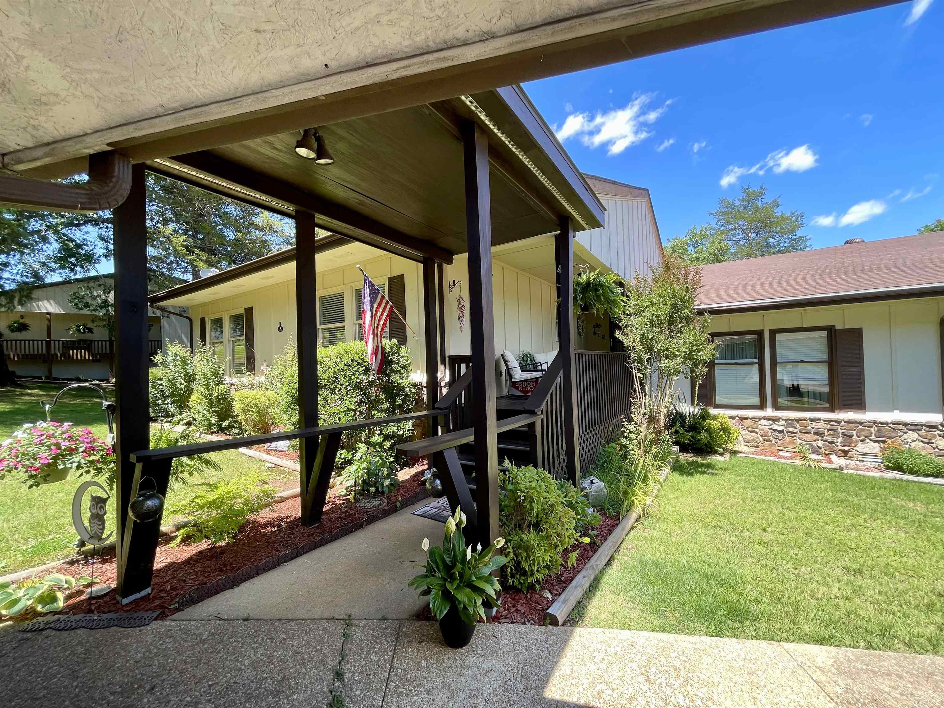 Townhouse 3rd - Residential
