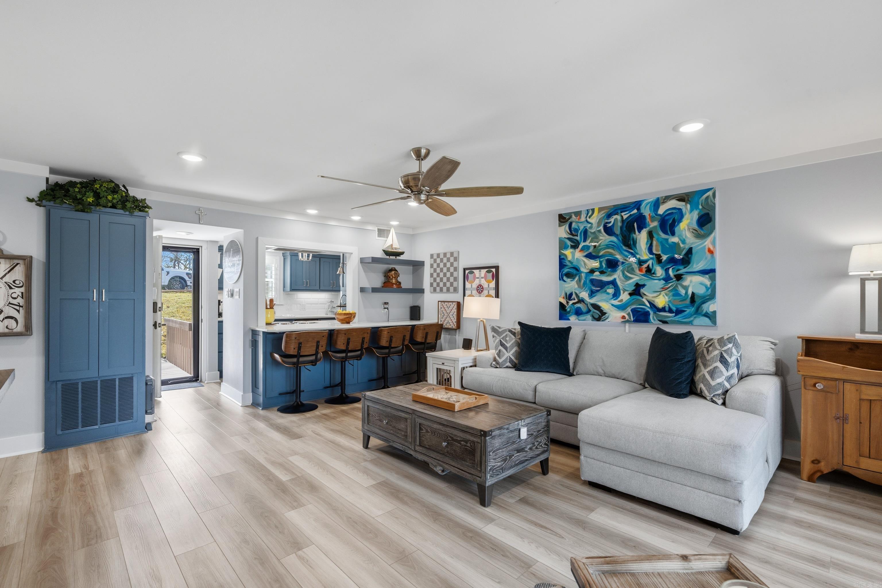 SUNSET COVE HPR - Residential