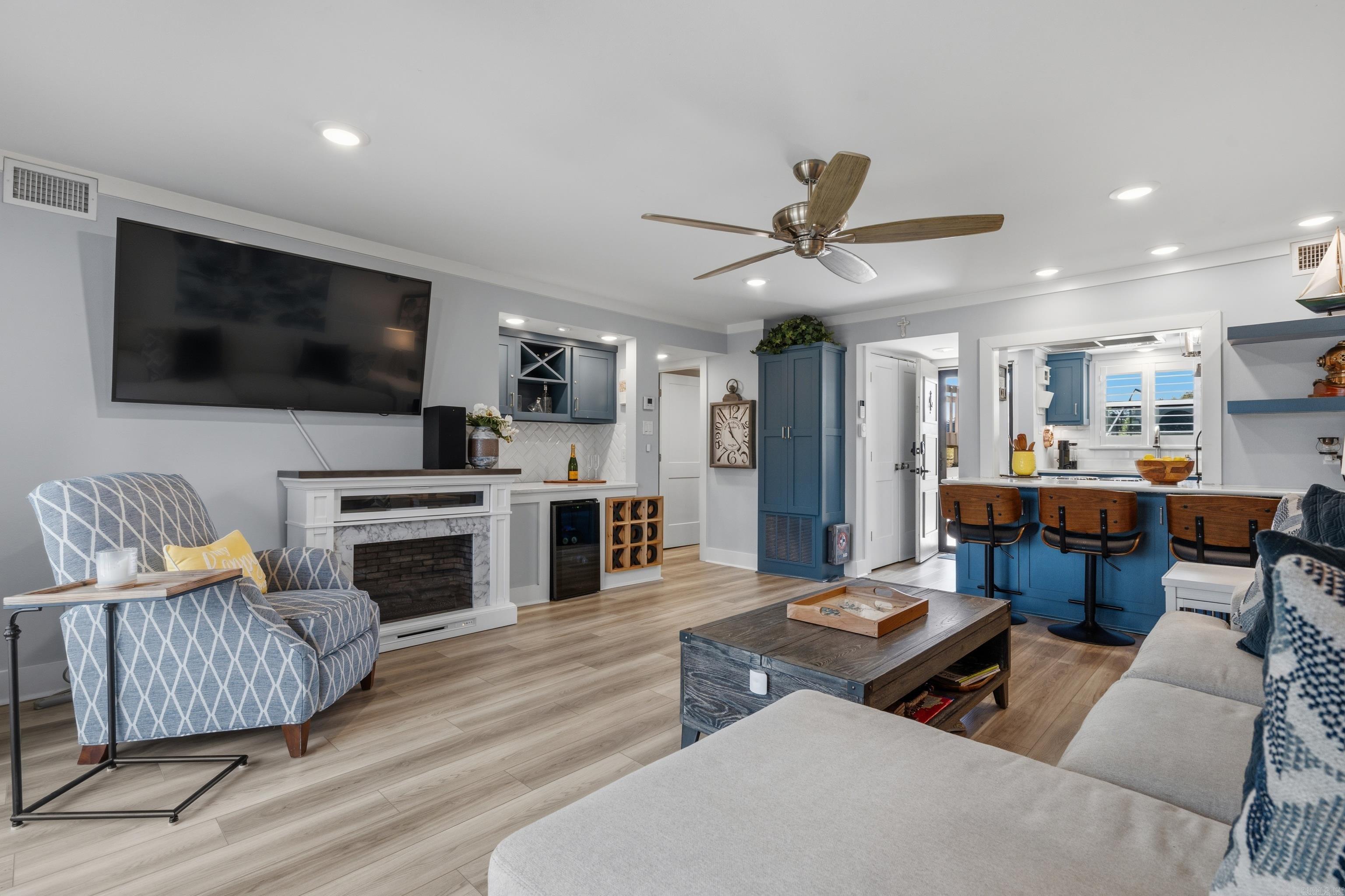 SUNSET COVE HPR - Residential