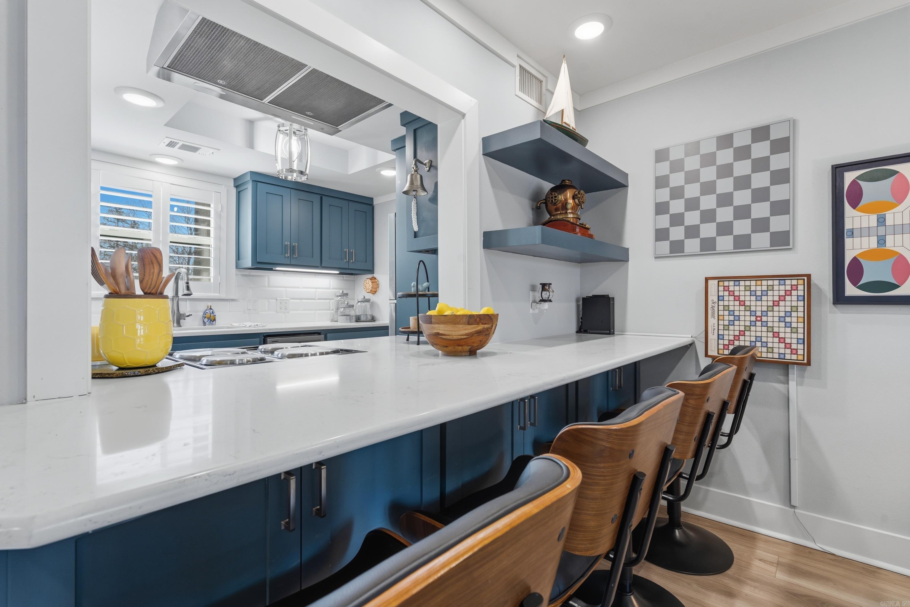 SUNSET COVE HPR - Residential