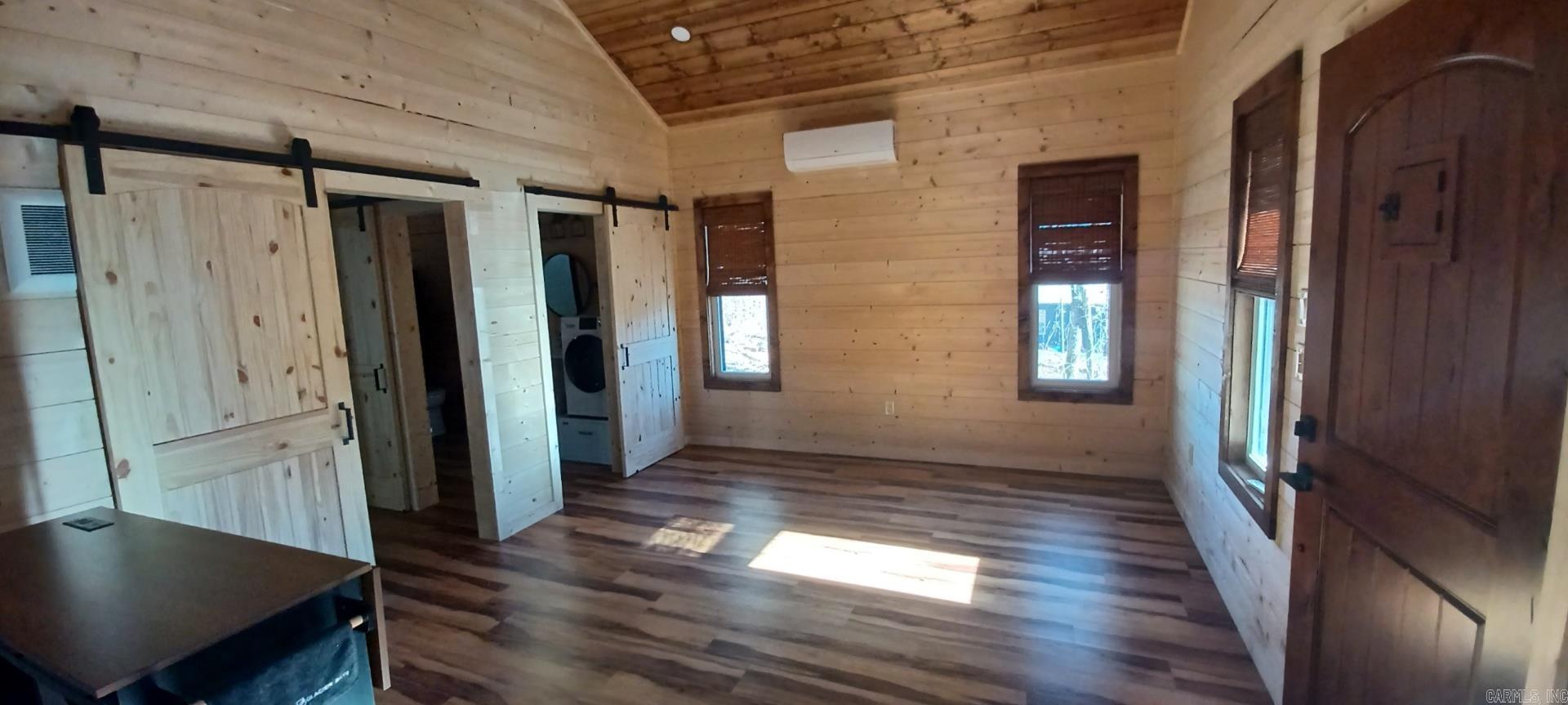 Metes & Bounds - Residential Lease