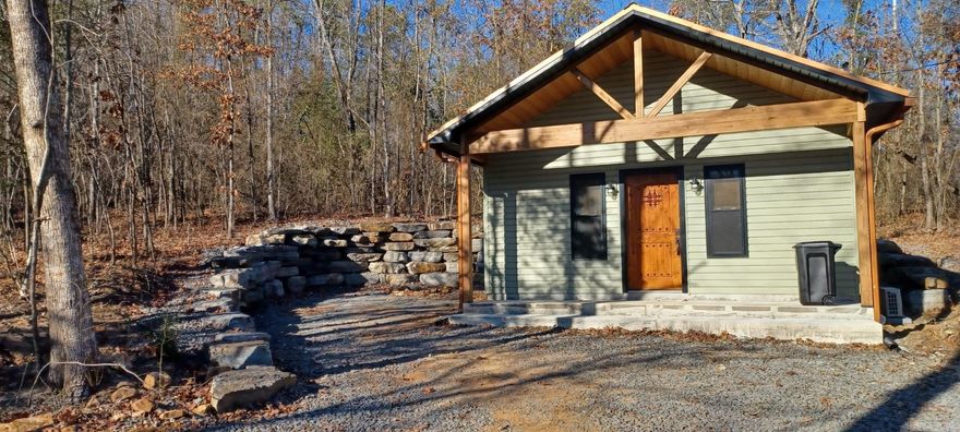 Beautiful Cabin in the woods. NEW BUILD one bedroom and one bath! Great location for a quite living! Indoor Pets allowed with conditions.