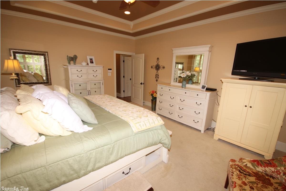 WOODLANDS EDGE - Residential