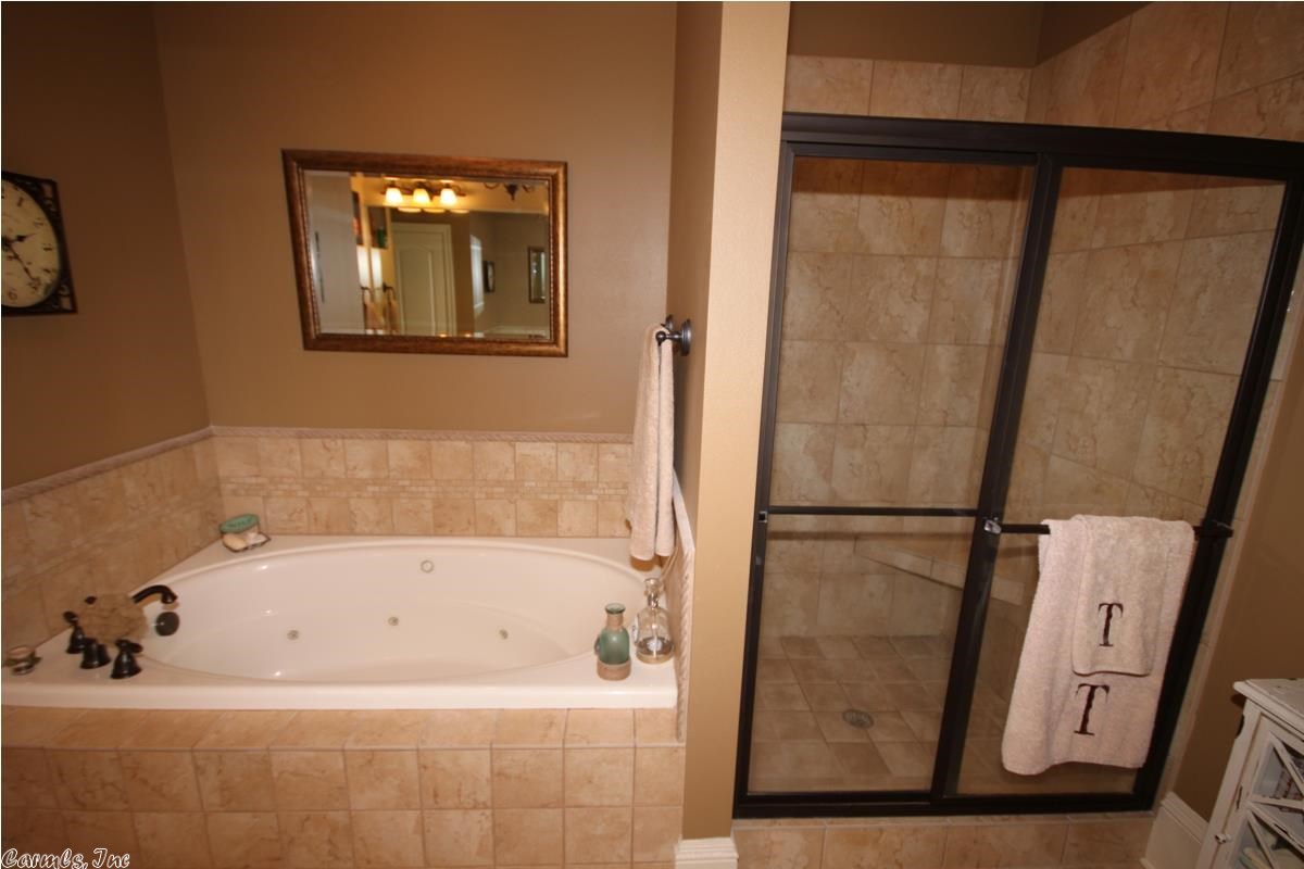 WOODLANDS EDGE - Residential