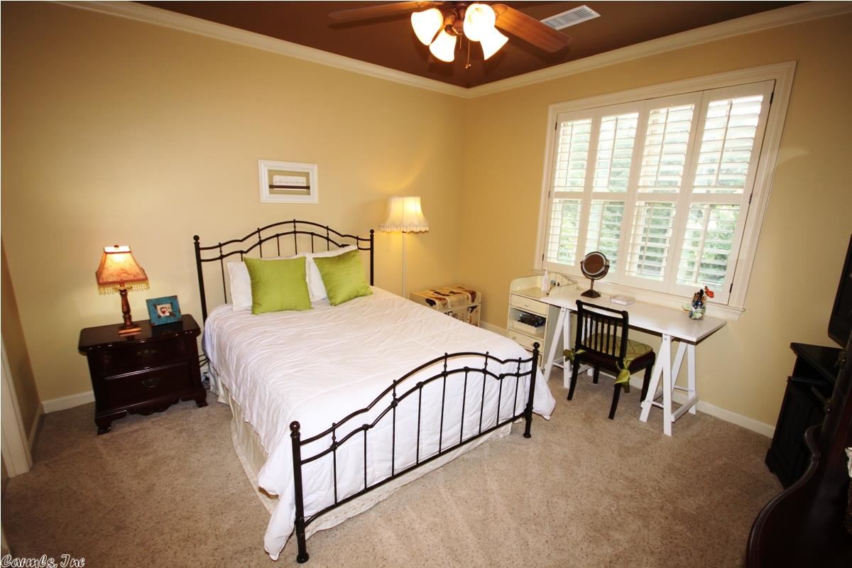 WOODLANDS EDGE - Residential