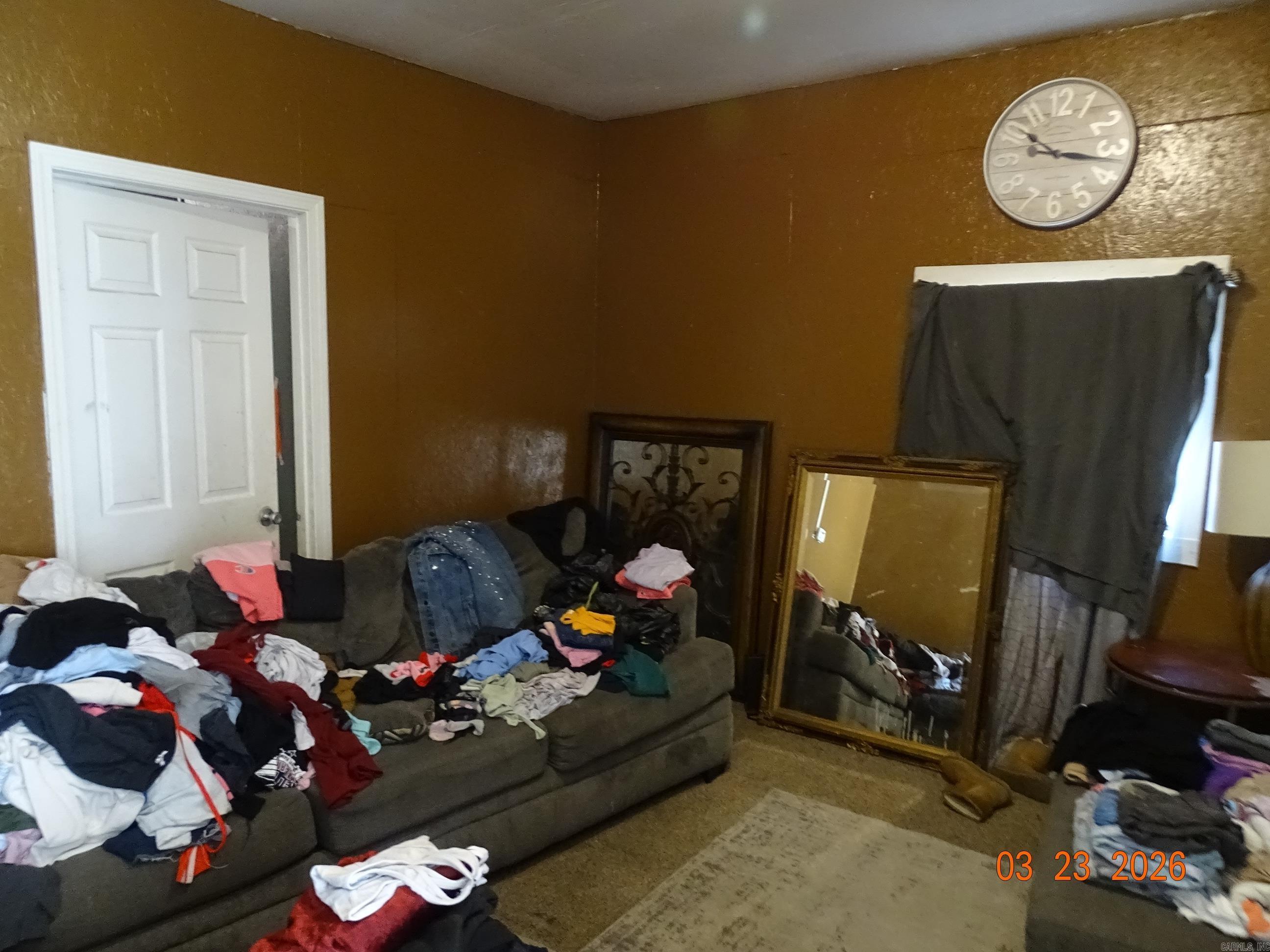 CHESTERFIELD SQUARE - Residential