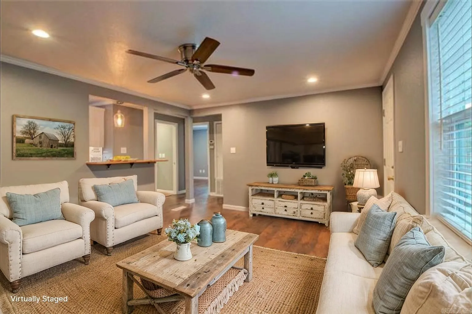 Little Rock, Arkansas 72205, United States, 2 Bedrooms Bedrooms, ,1 BathroomBathrooms,Residential,Pending,179990