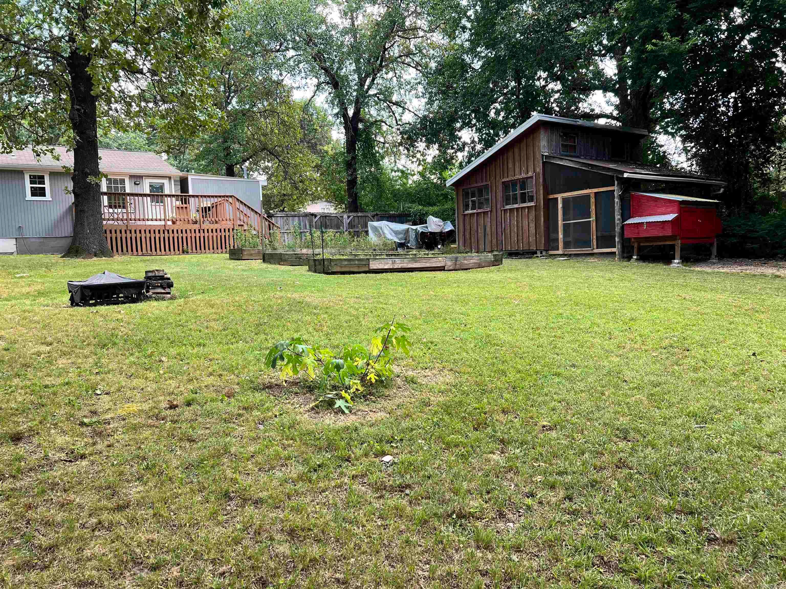 Little Rock, Arkansas 72205, United States, 2 Bedrooms Bedrooms, ,1 BathroomBathrooms,Residential,Pending,179990