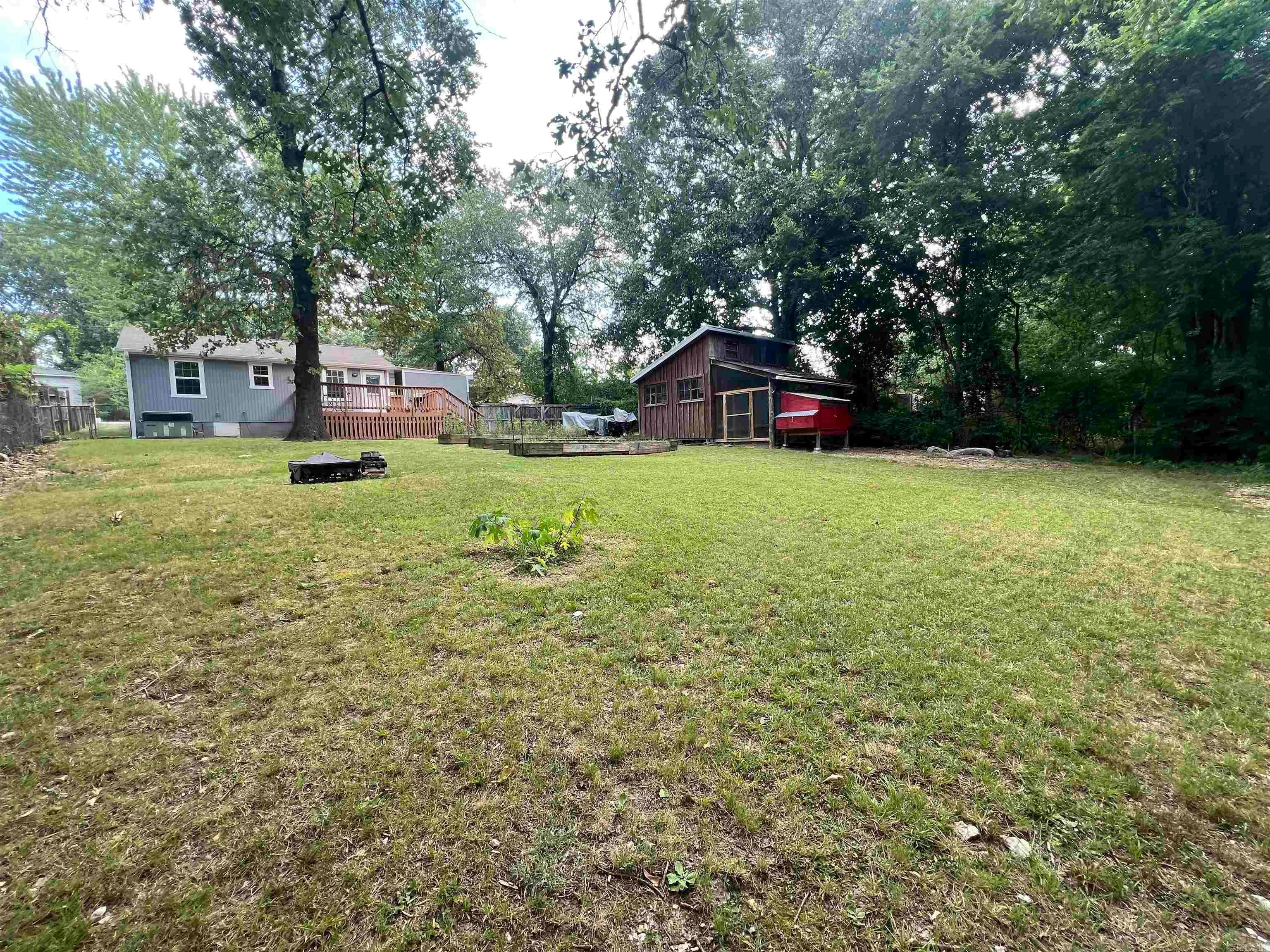 Little Rock, Arkansas 72205, United States, 2 Bedrooms Bedrooms, ,1 BathroomBathrooms,Residential,Pending,179990