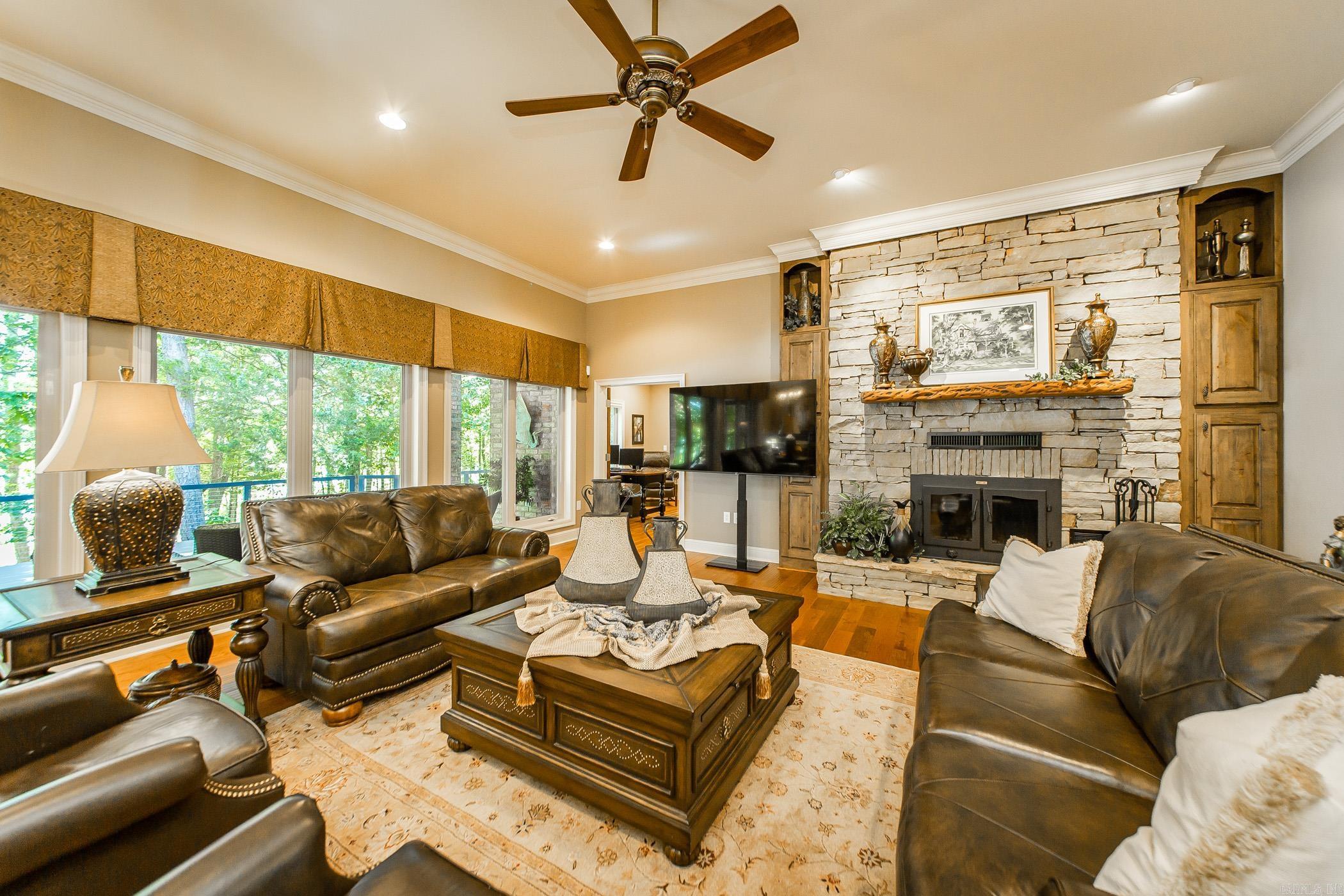 GRAND ISLE - LAKE - Residential