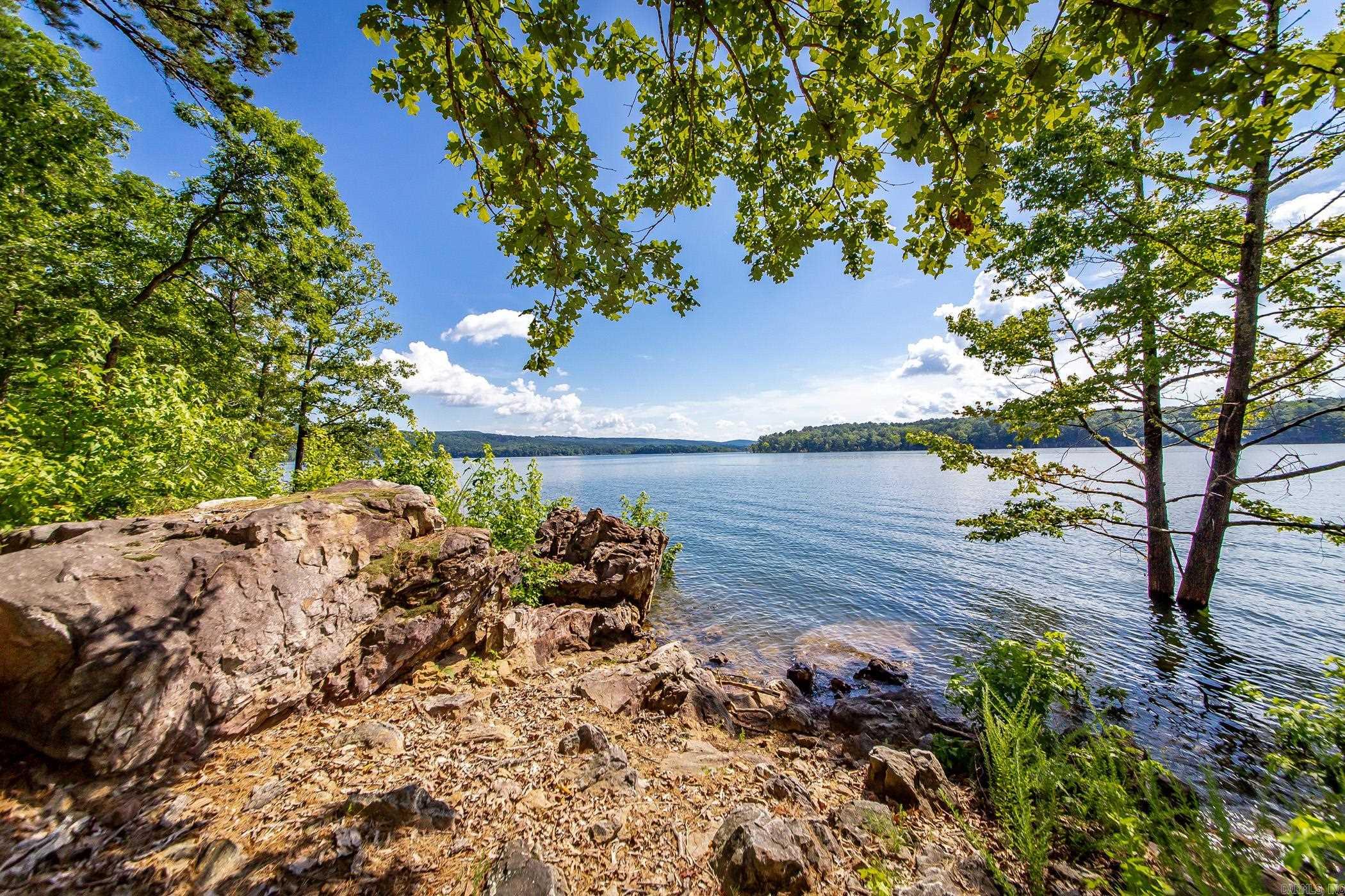 GRAND ISLE - LAKE - Residential