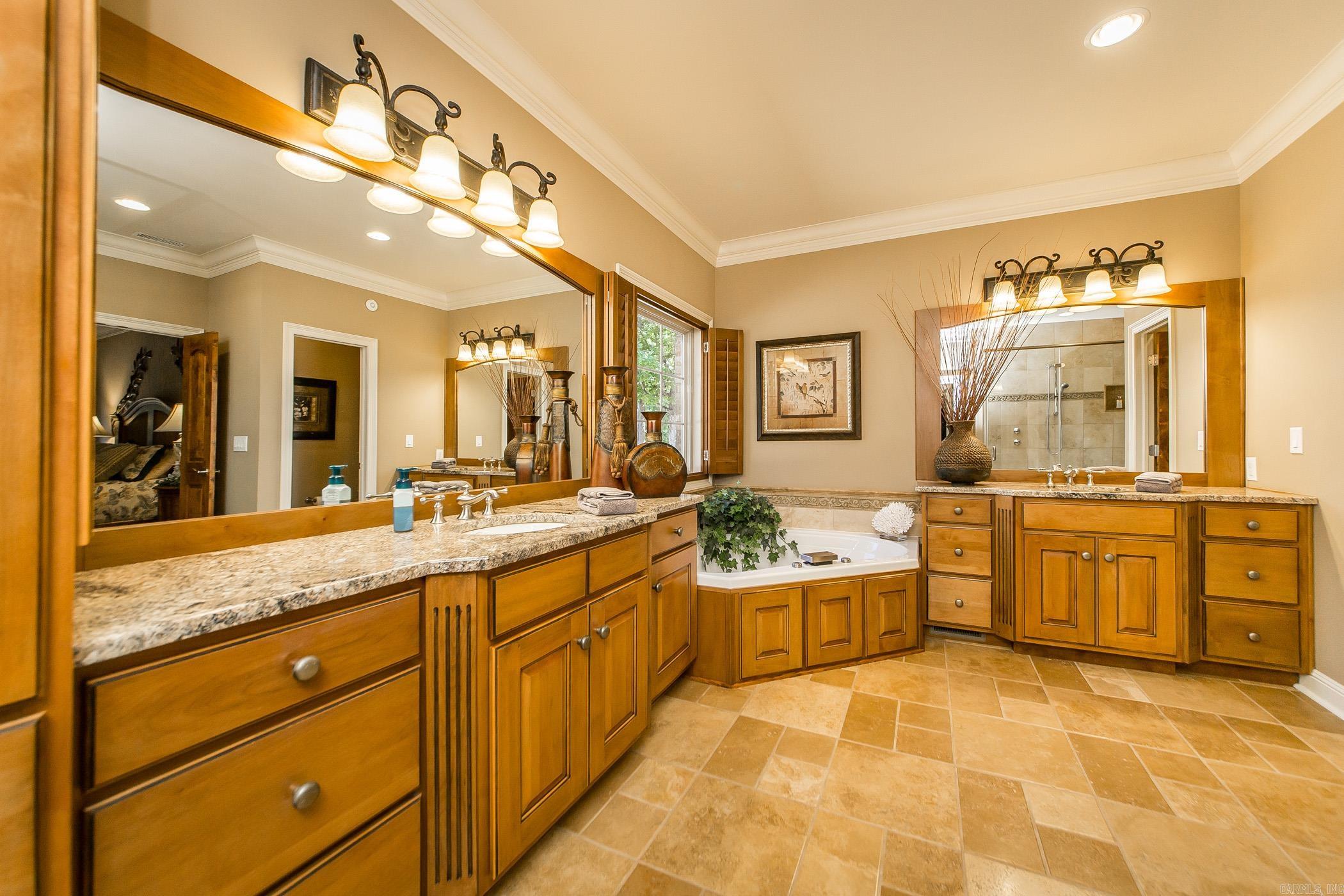 GRAND ISLE - LAKE - Residential