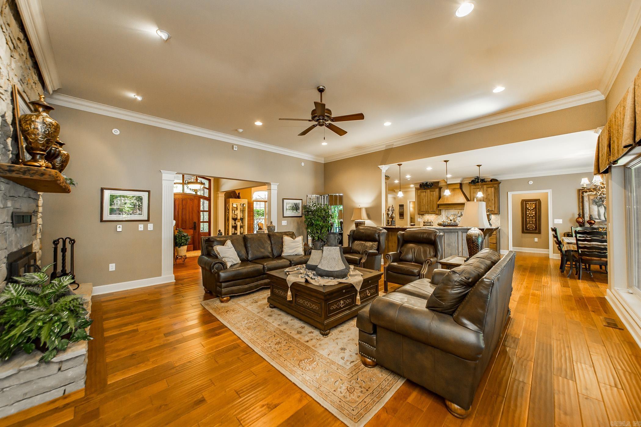 GRAND ISLE - LAKE - Residential