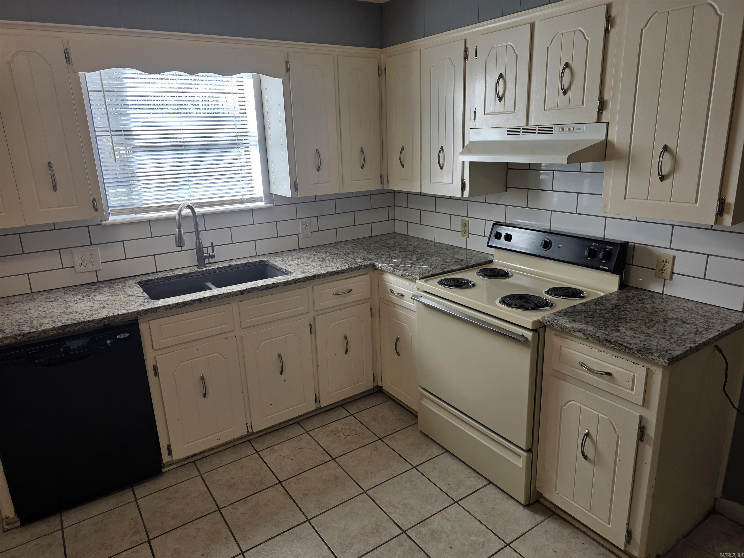 Bell Aire - Residential Lease